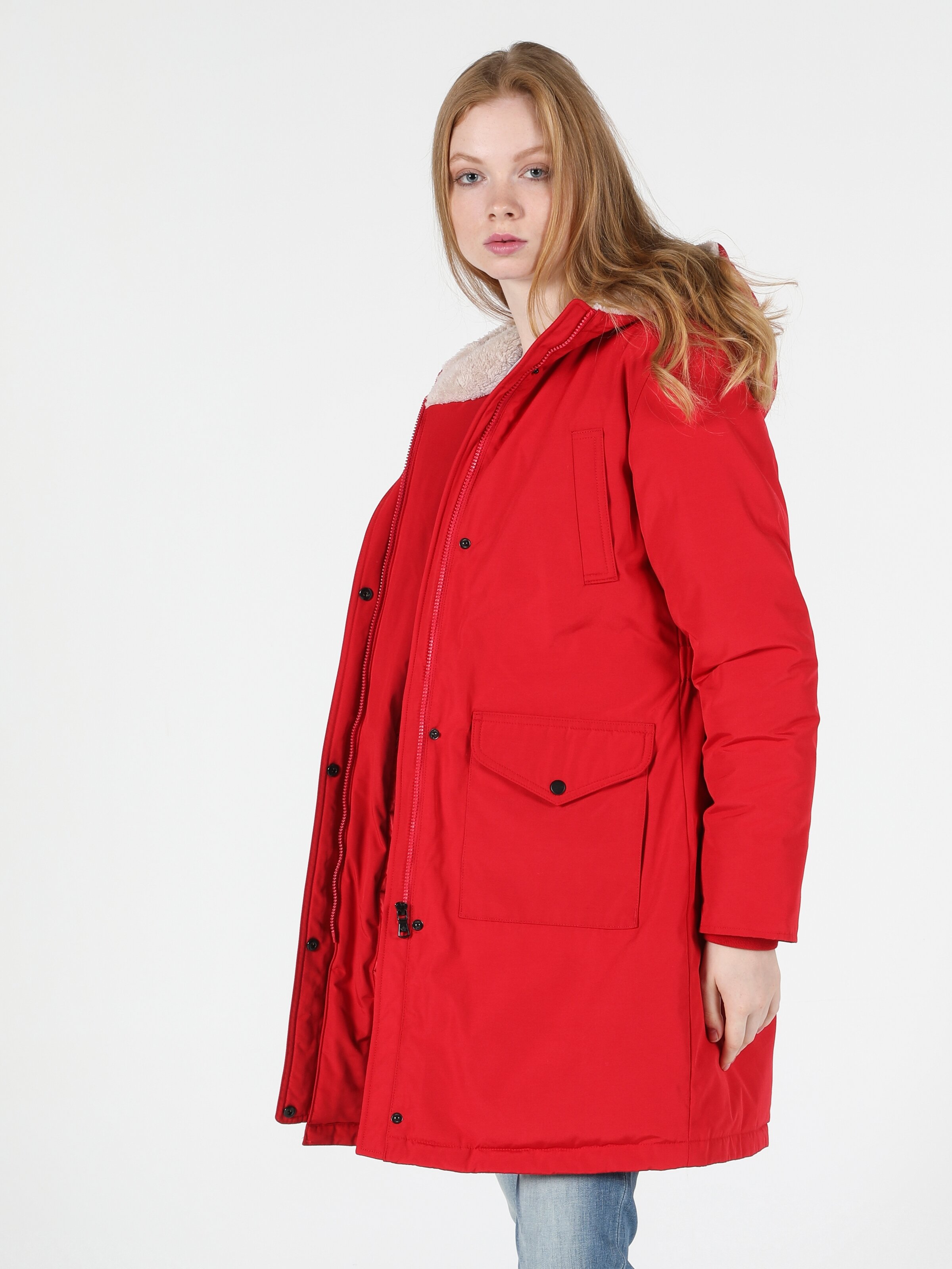 Colins Red Woman Outerwear. 1