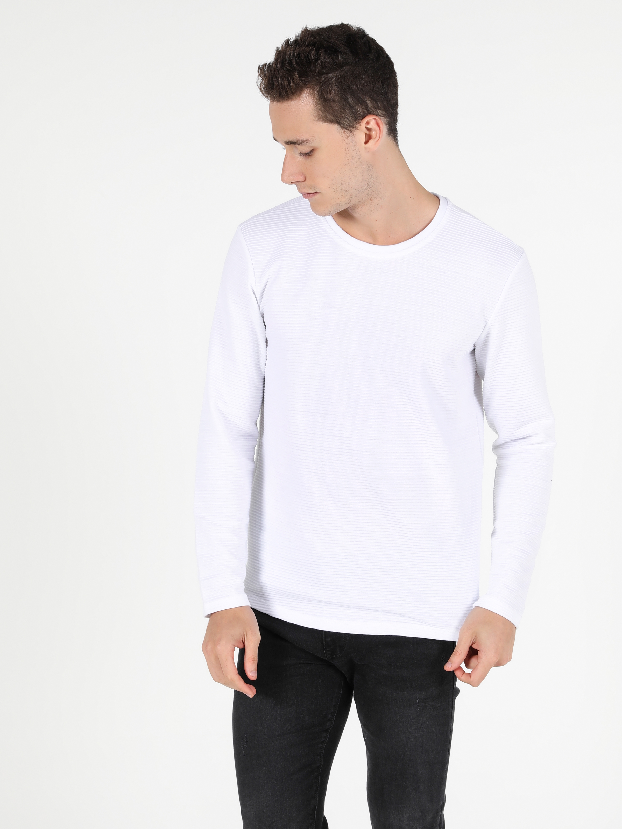 Regular Fit Bisiklet Yaka Erkek Beyaz Tshirt U.Kol