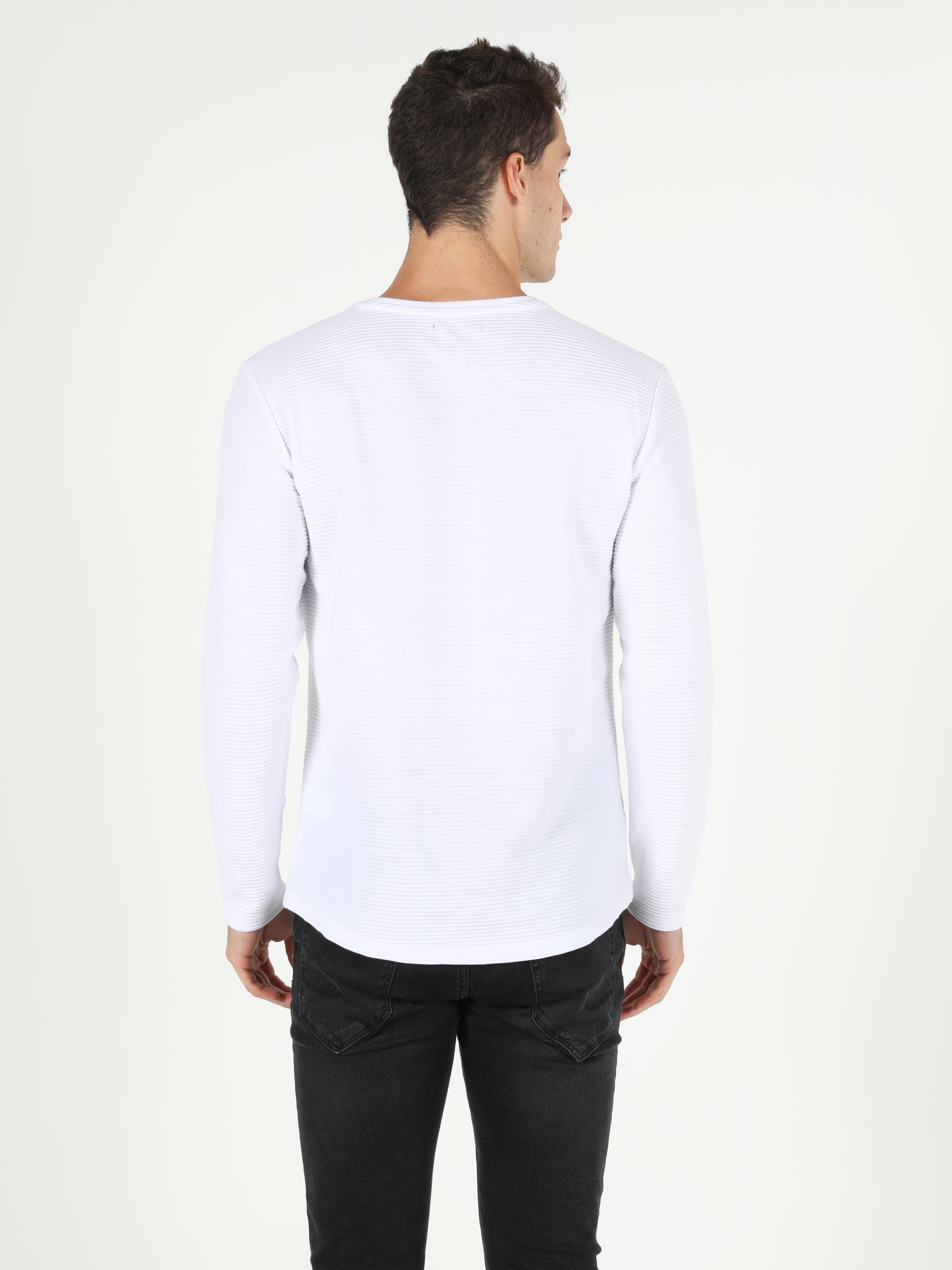 Regular Fit Bisiklet Yaka Erkek Beyaz Tshirt U.Kol