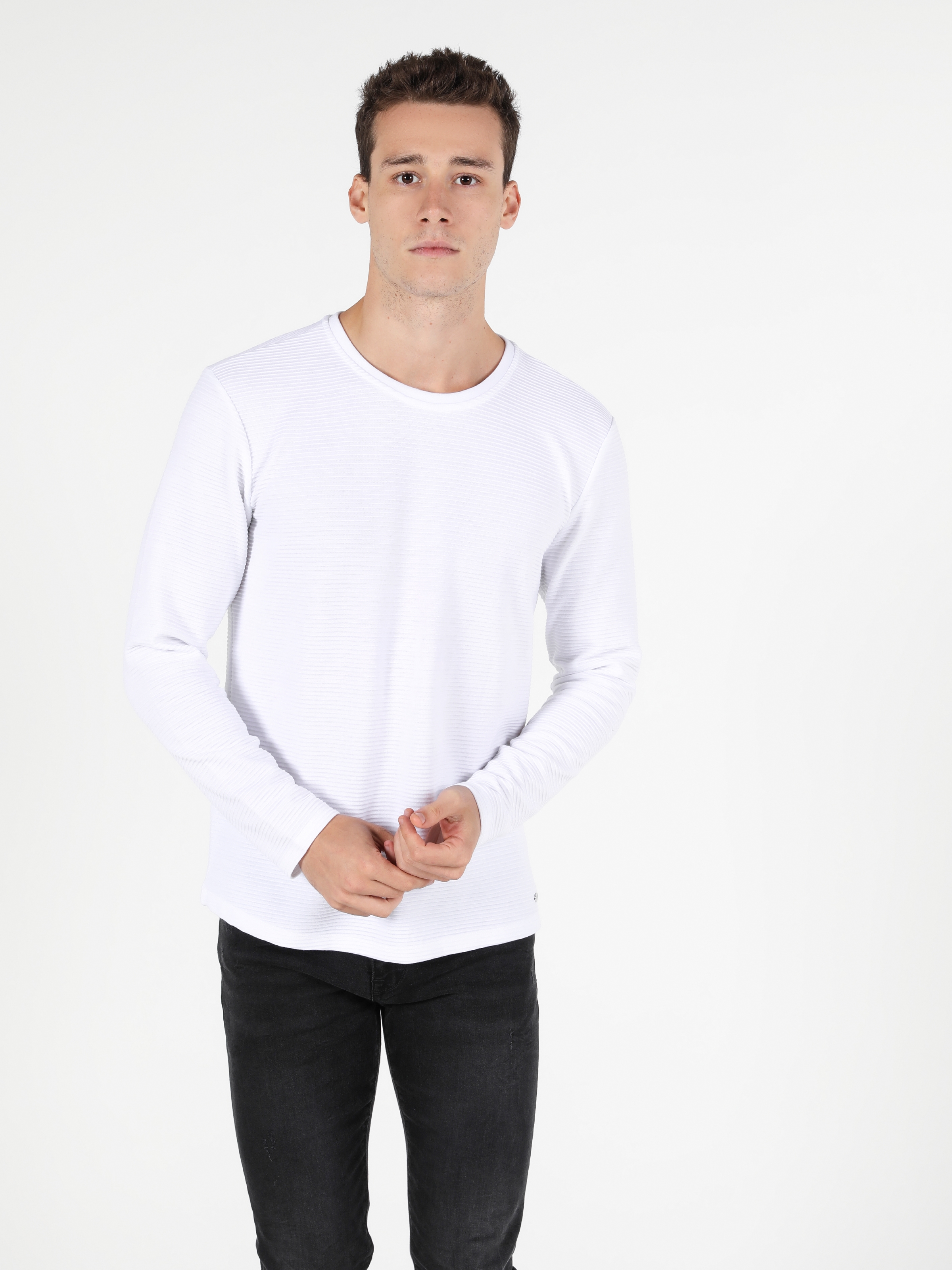 Regular Fit Bisiklet Yaka Erkek Beyaz Tshirt U.Kol