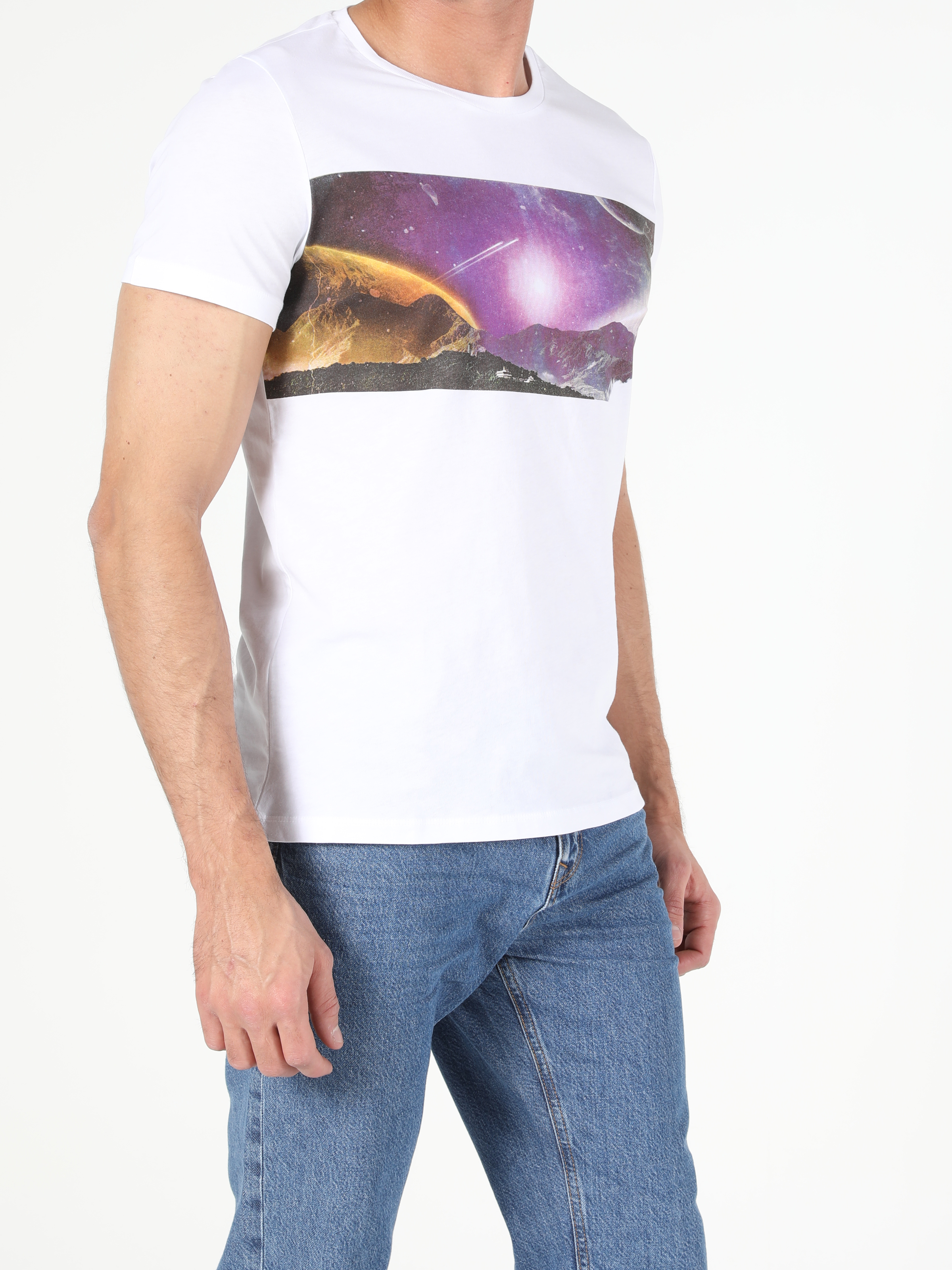 Regular Fit Bisiklet Yaka Örme Erkek Beyaz Kısa Kol Tişört Cl1052483