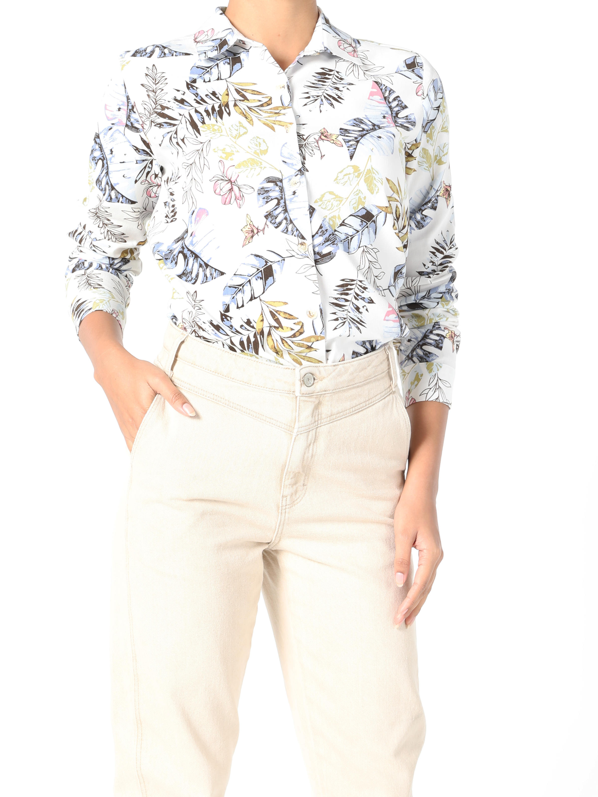 Colins Çiçek Desenli Regular Fit Kadın Çok Renkli Uzun Kol Gömlek. 2