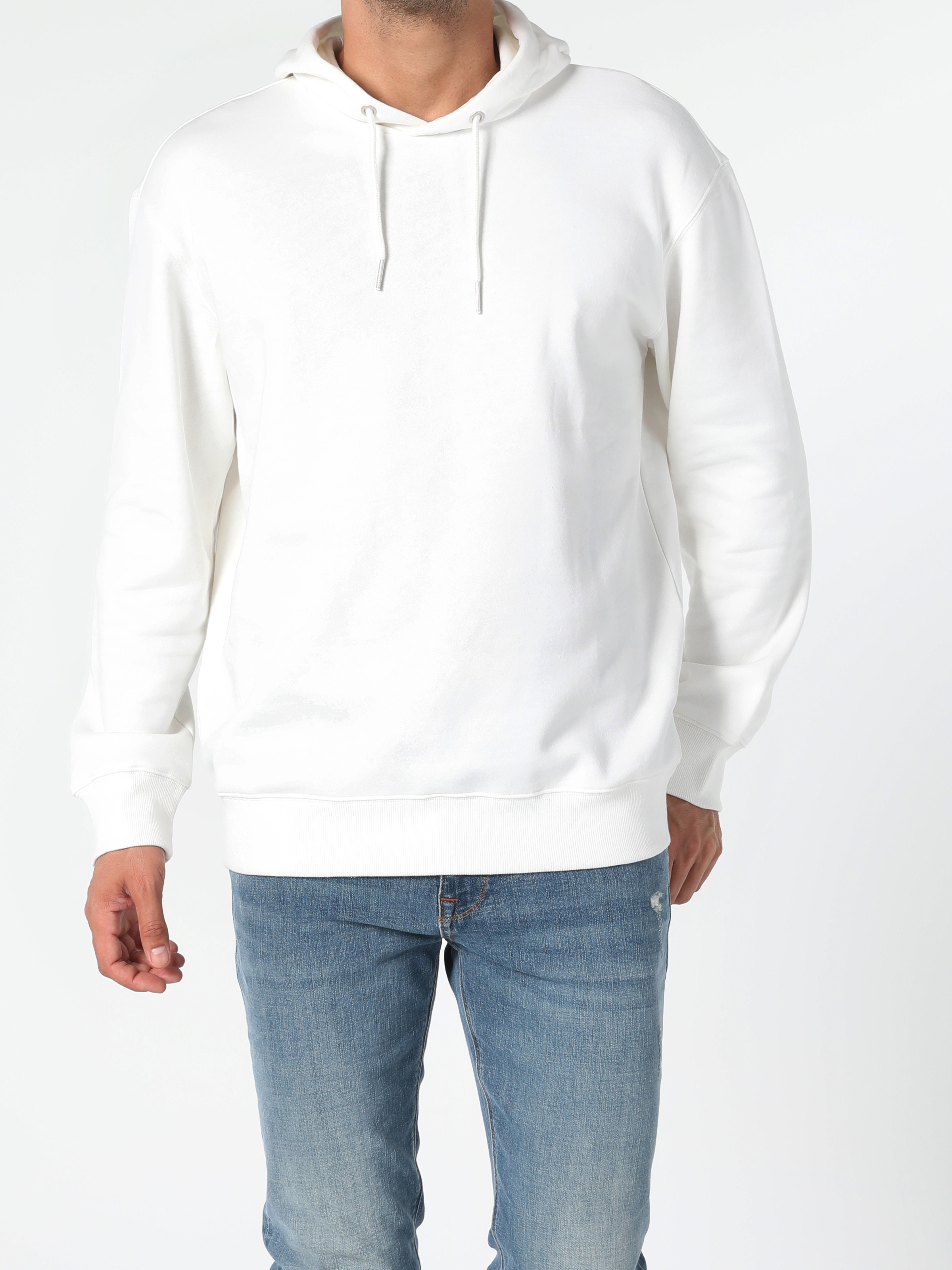 Colins Regular Fit Kapüşonlu Beyaz Erkek Sweatshirt. 1