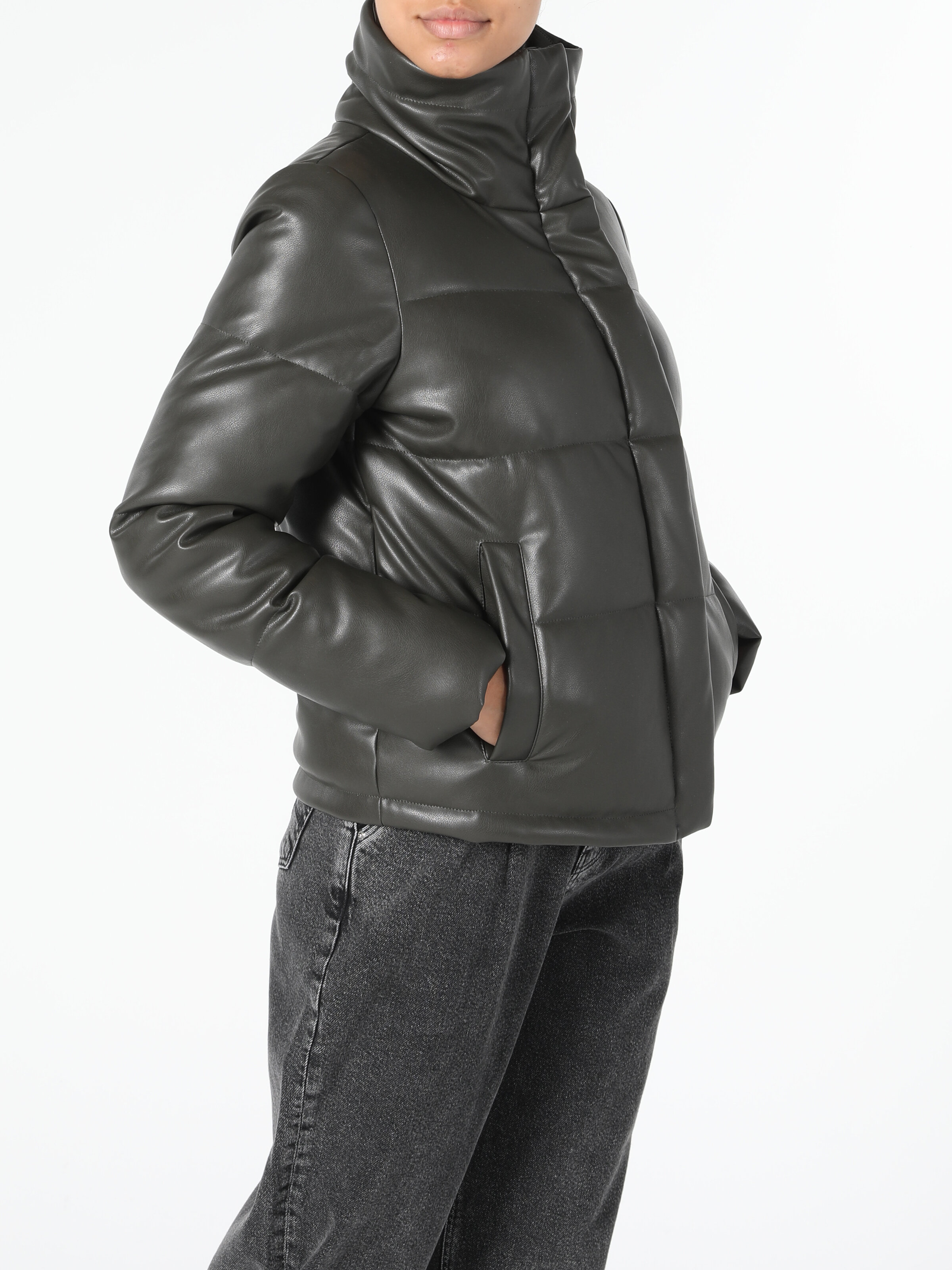 Regular Fit Şişme Haki Kadın Suni Deri Mont Pu