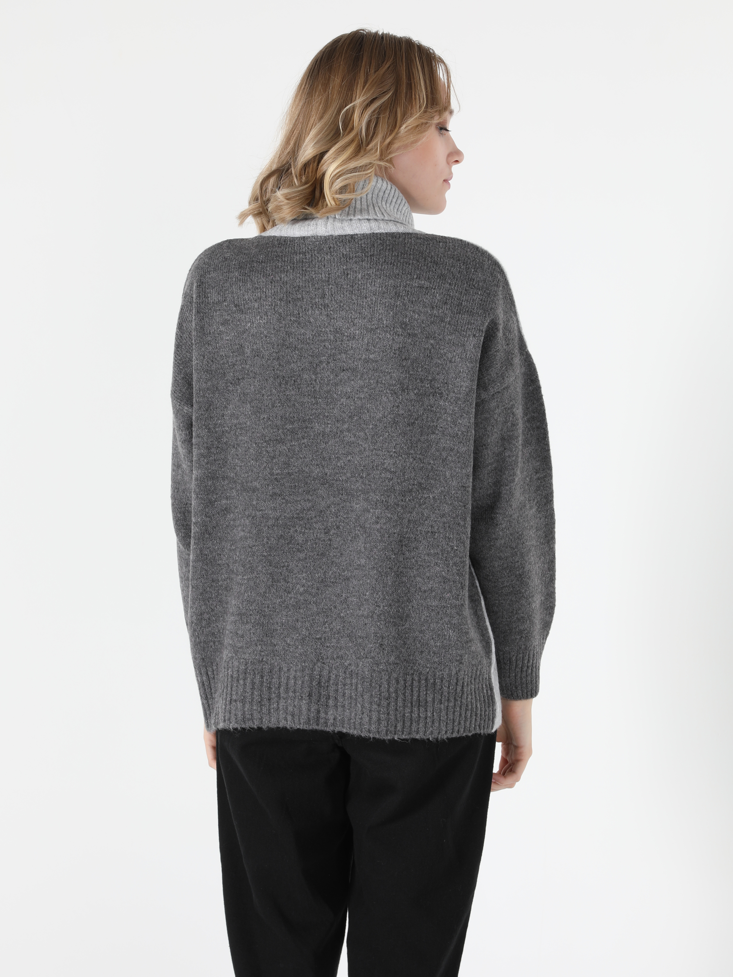 Comfort Fit Bisiklet Yaka Kadın Kazak