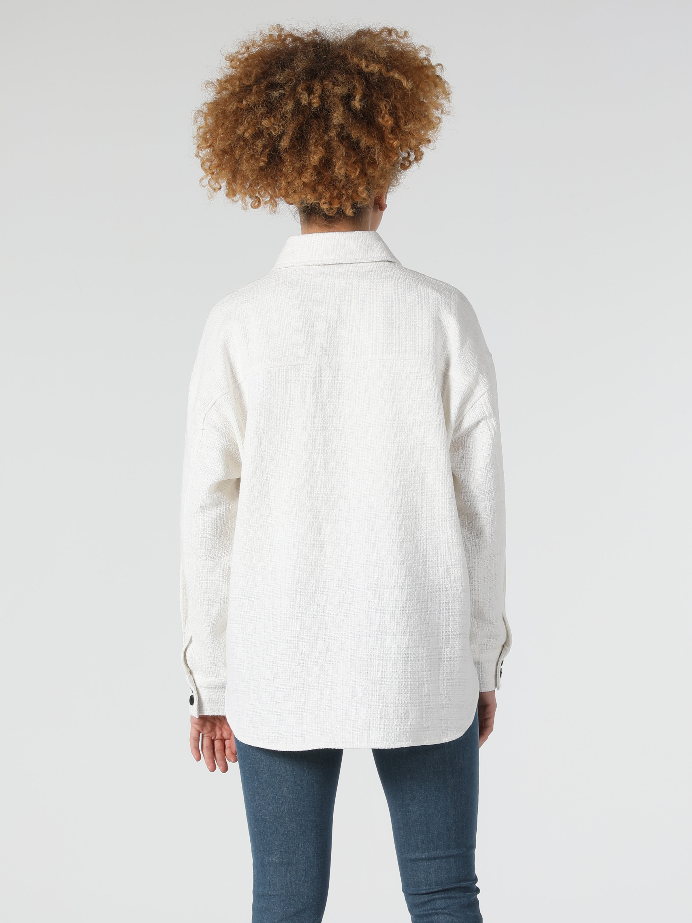 Relaxed Fit Erkek Beyaz Çift Cepli Uzun Kollu Gömlek