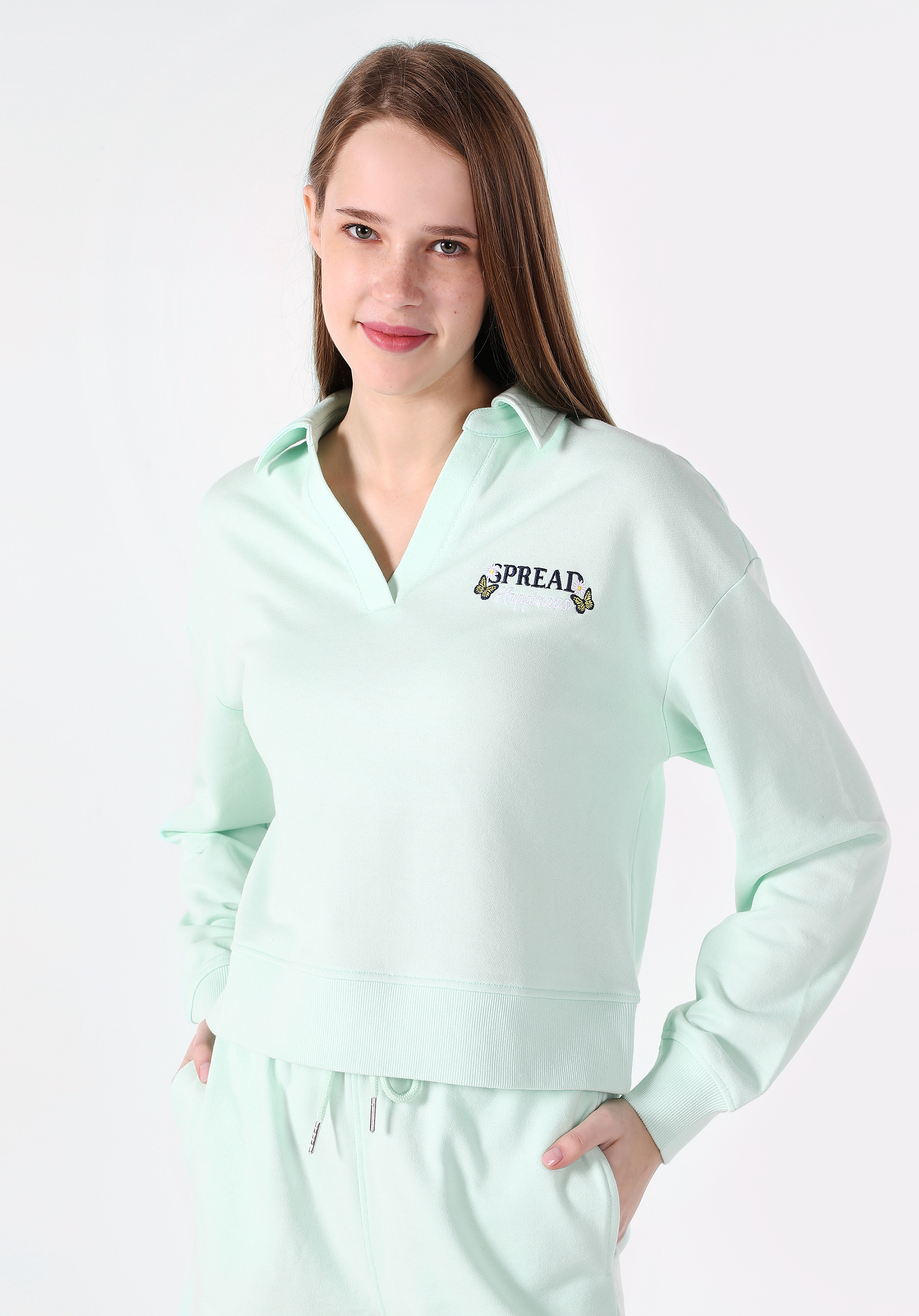 Regular Fit Polo Yaka Nakışlı Kadın Yeşil Sweatshirt Cl1063333