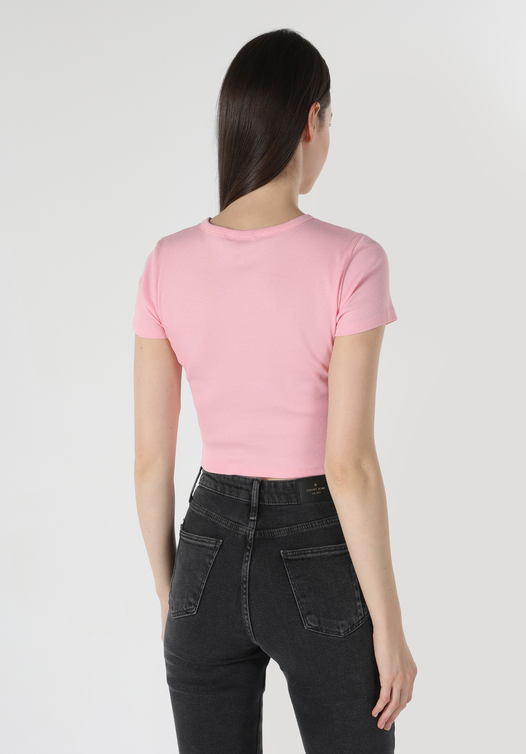 Slim Fit Yuvarlak Yaka  Kadın Pembe Kısa Kol Tişört