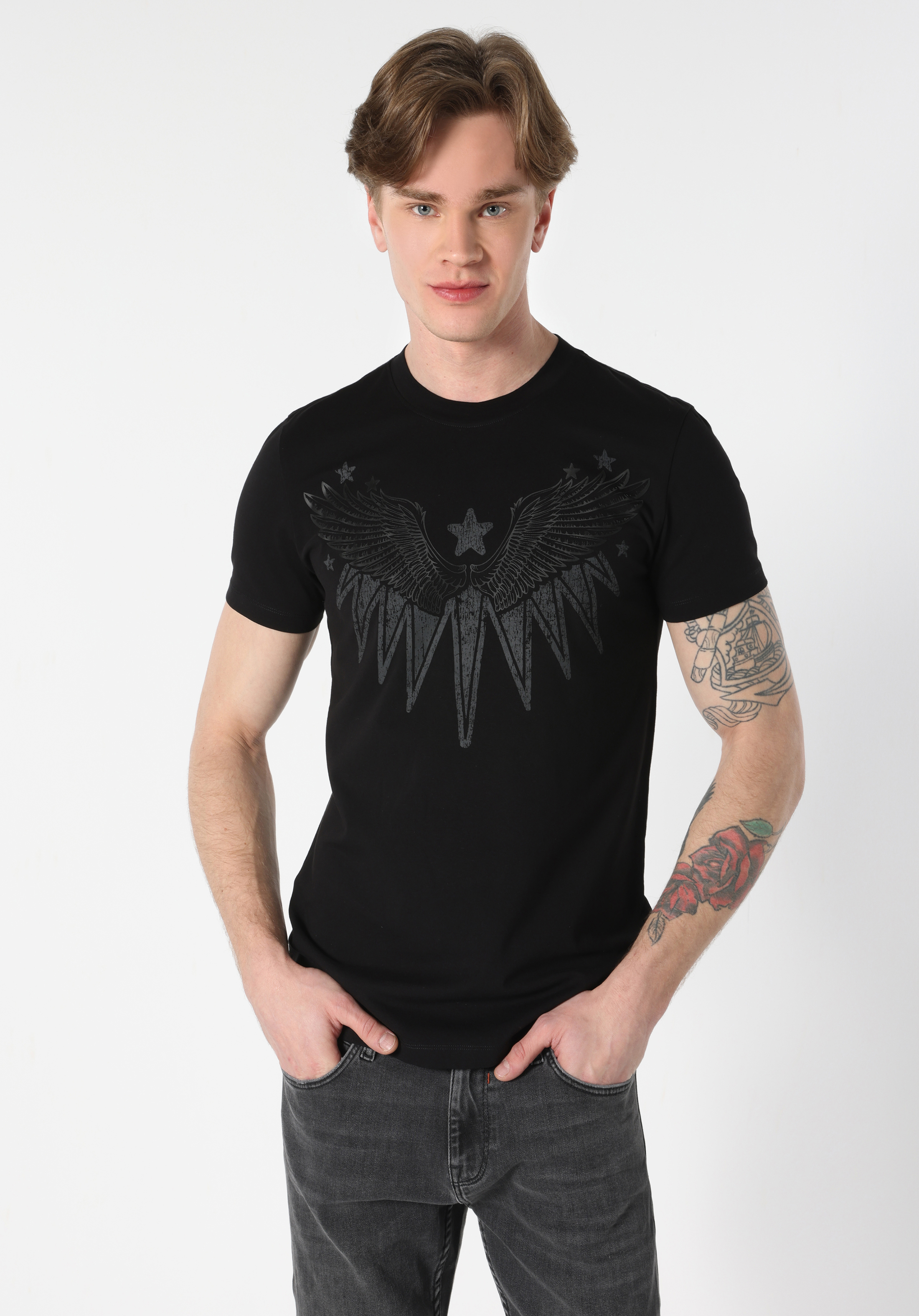 Slim Fit Yuvarlak Yaka Baskılı Erkek Siyah Kısa Kol Tişört