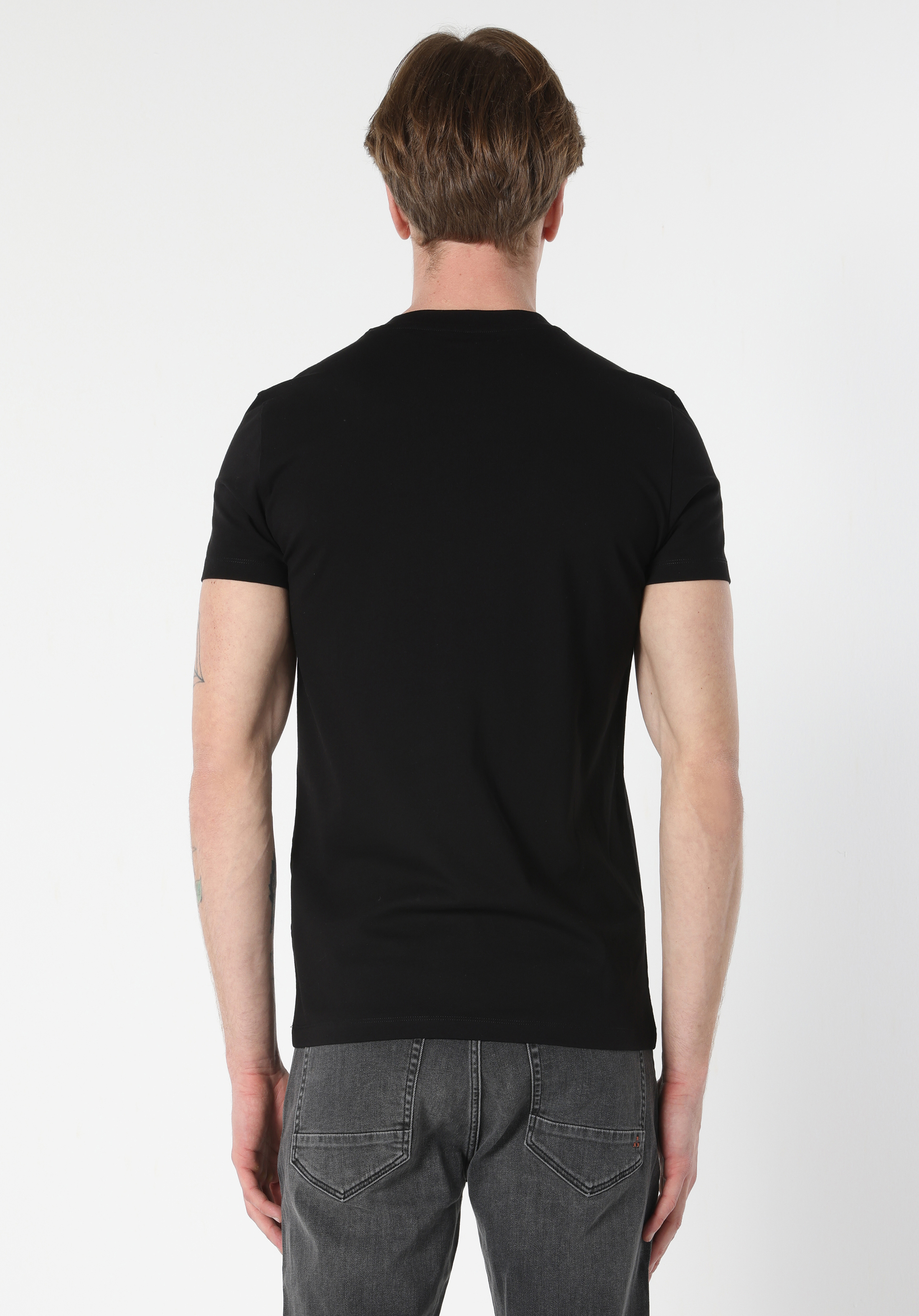 Slim Fit Yuvarlak Yaka Baskılı Erkek Siyah Kısa Kol Tişört