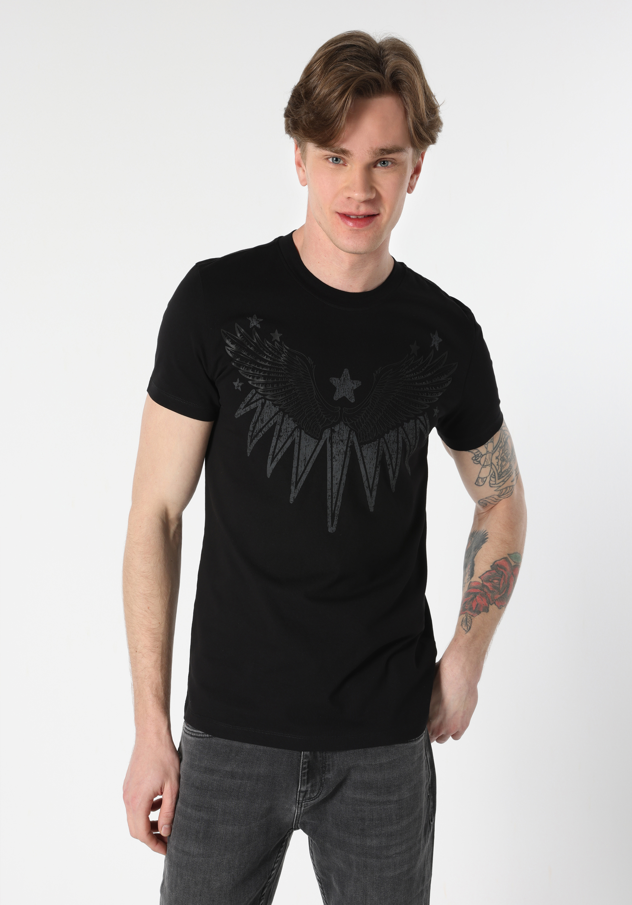 Slim Fit Yuvarlak Yaka Baskılı Erkek Siyah Kısa Kol Tişört