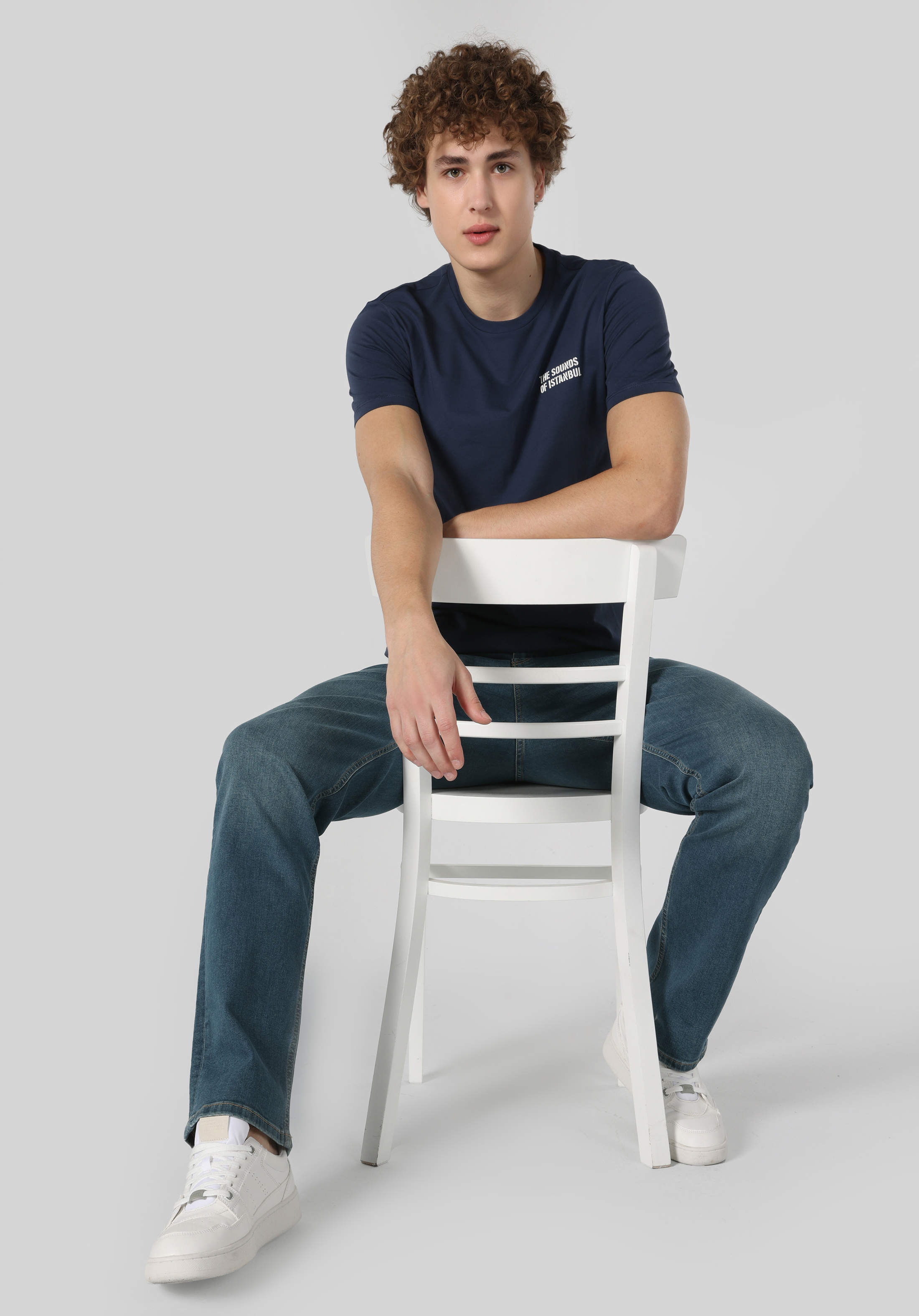 Regular Fit Yuvarlak Yaka  Erkek Lacivert Kısa Kol Tişört