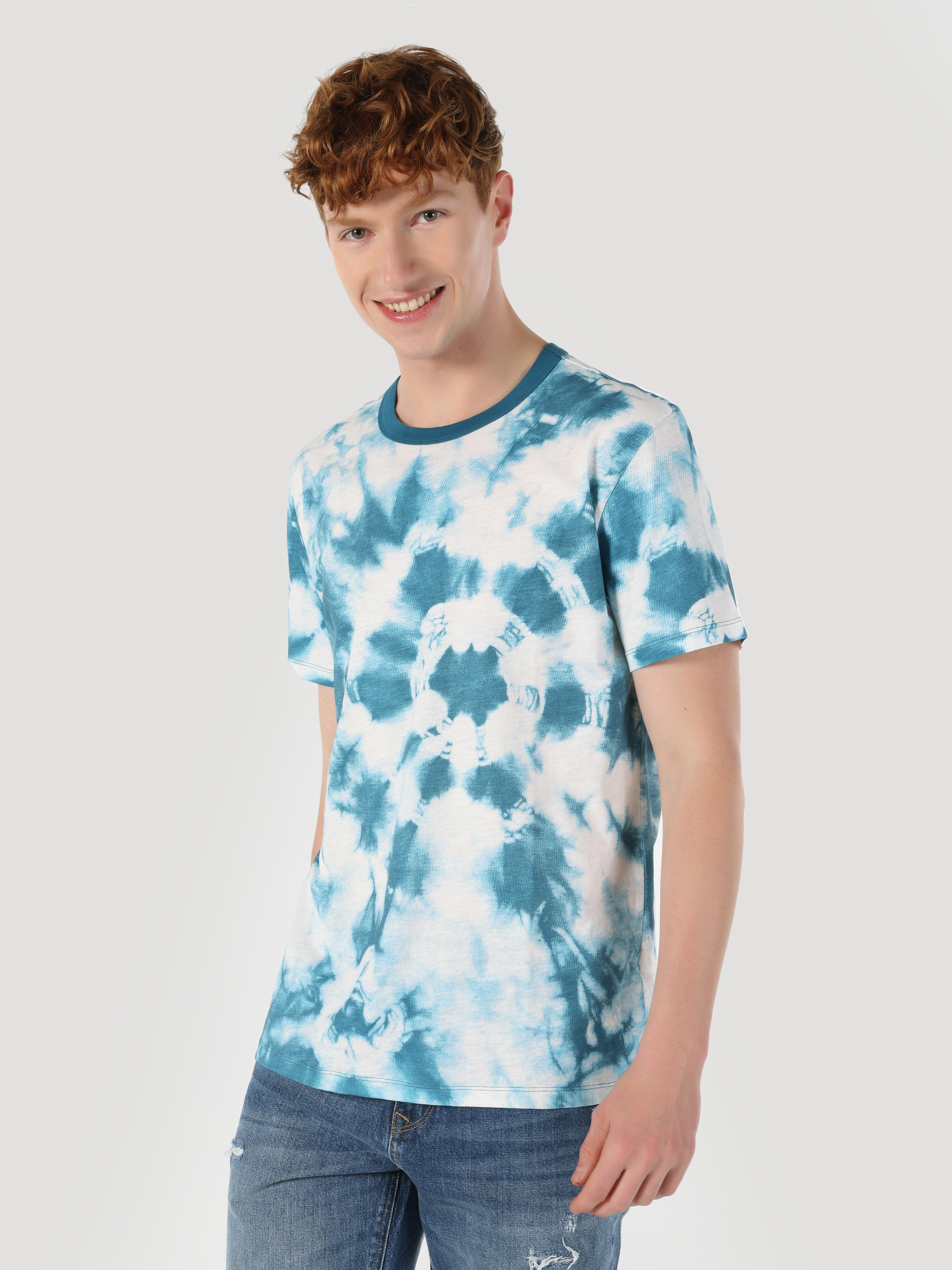 Regular Fit Yuvarlak Yaka Batik Erkek Mavi Kısa Kol Tişört