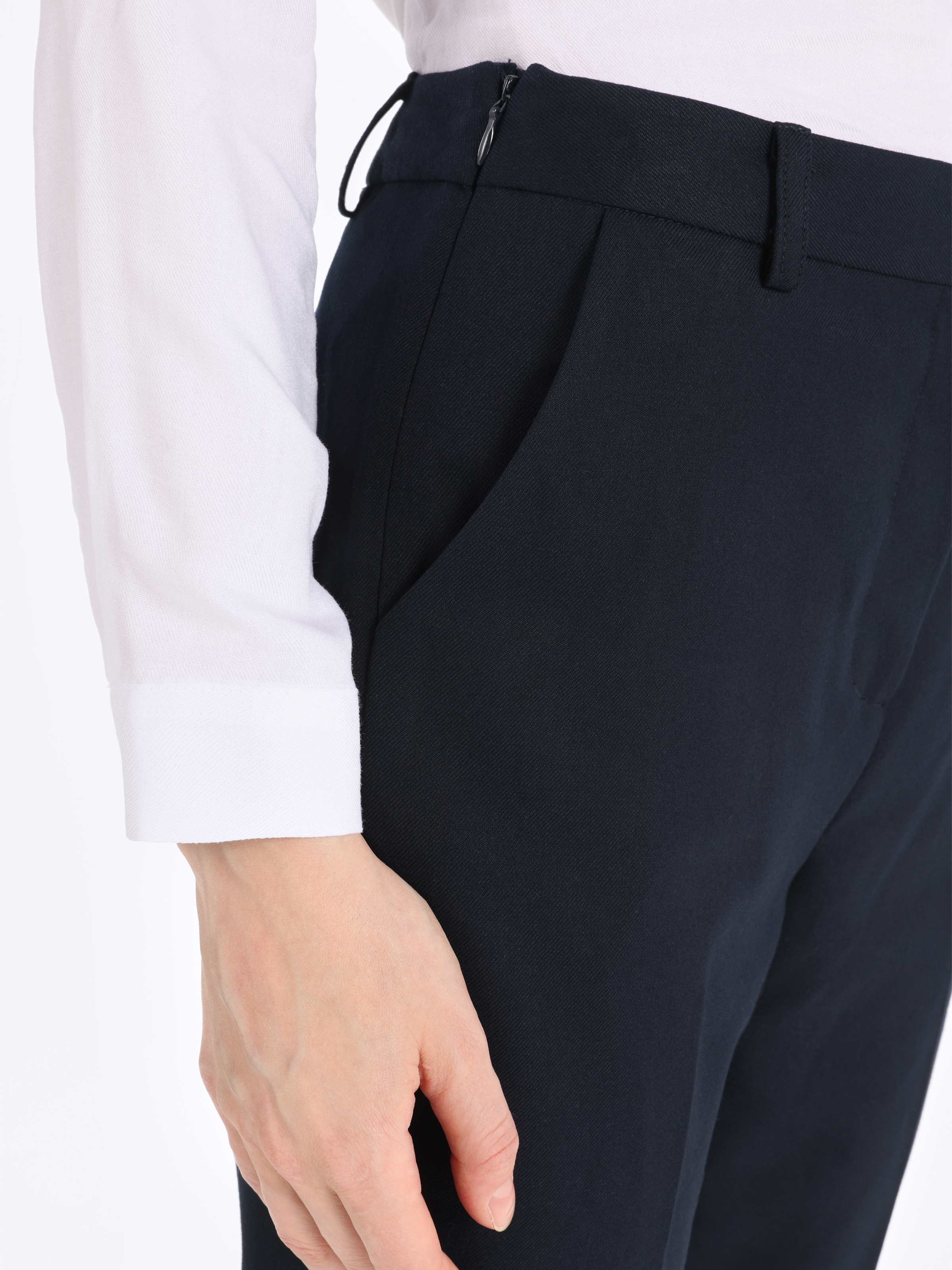Slim Fit Düşük Bel Dar Paça Kadın Lacivert  Pantolon