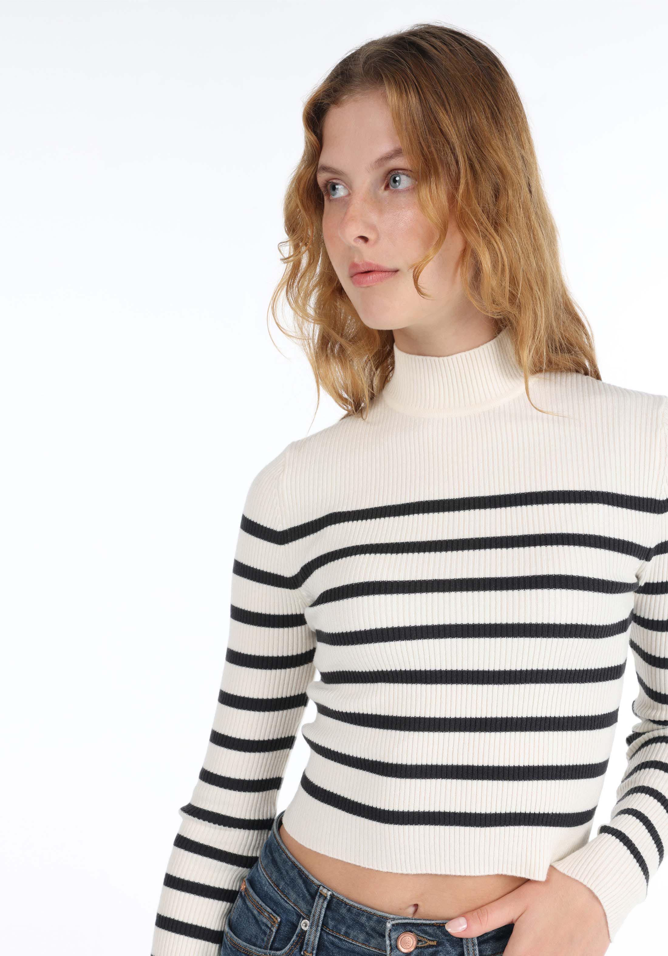 Slim Fit Yarım Balıkçı Yaka Çizgili Kadın Beyaz Kazak