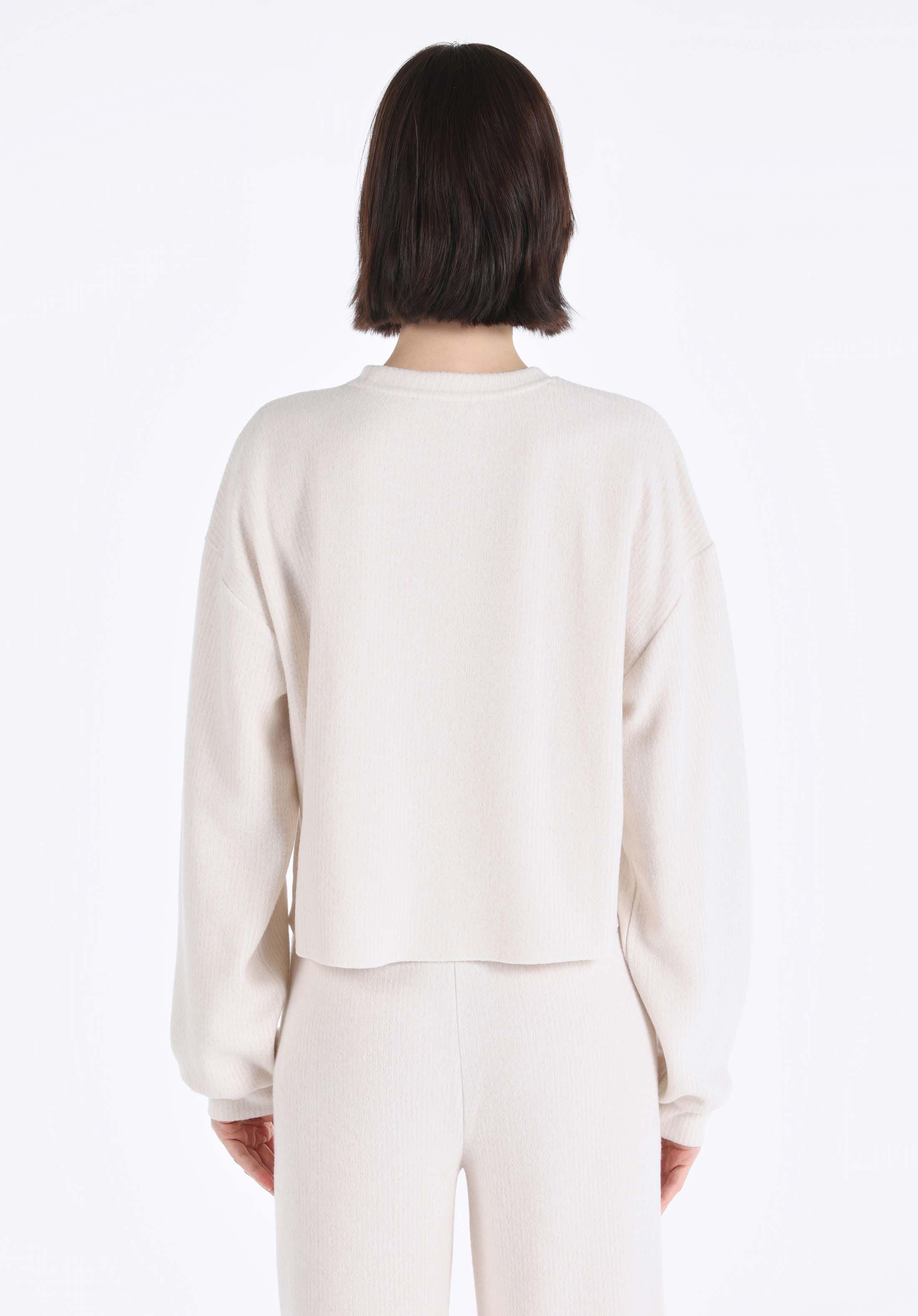 Regular Fit Yuvarlak Yaka Düz Kadın Ekru Uzun Kol Tişört