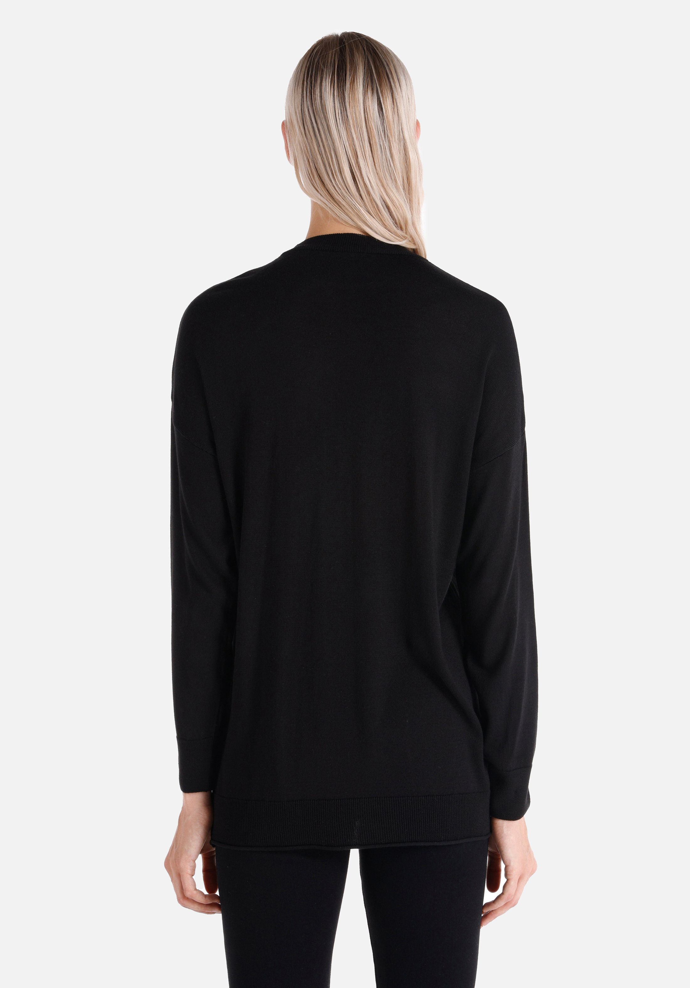 Regular Fit Yuvarlak Yaka Düz Kadın Siyah Kazak