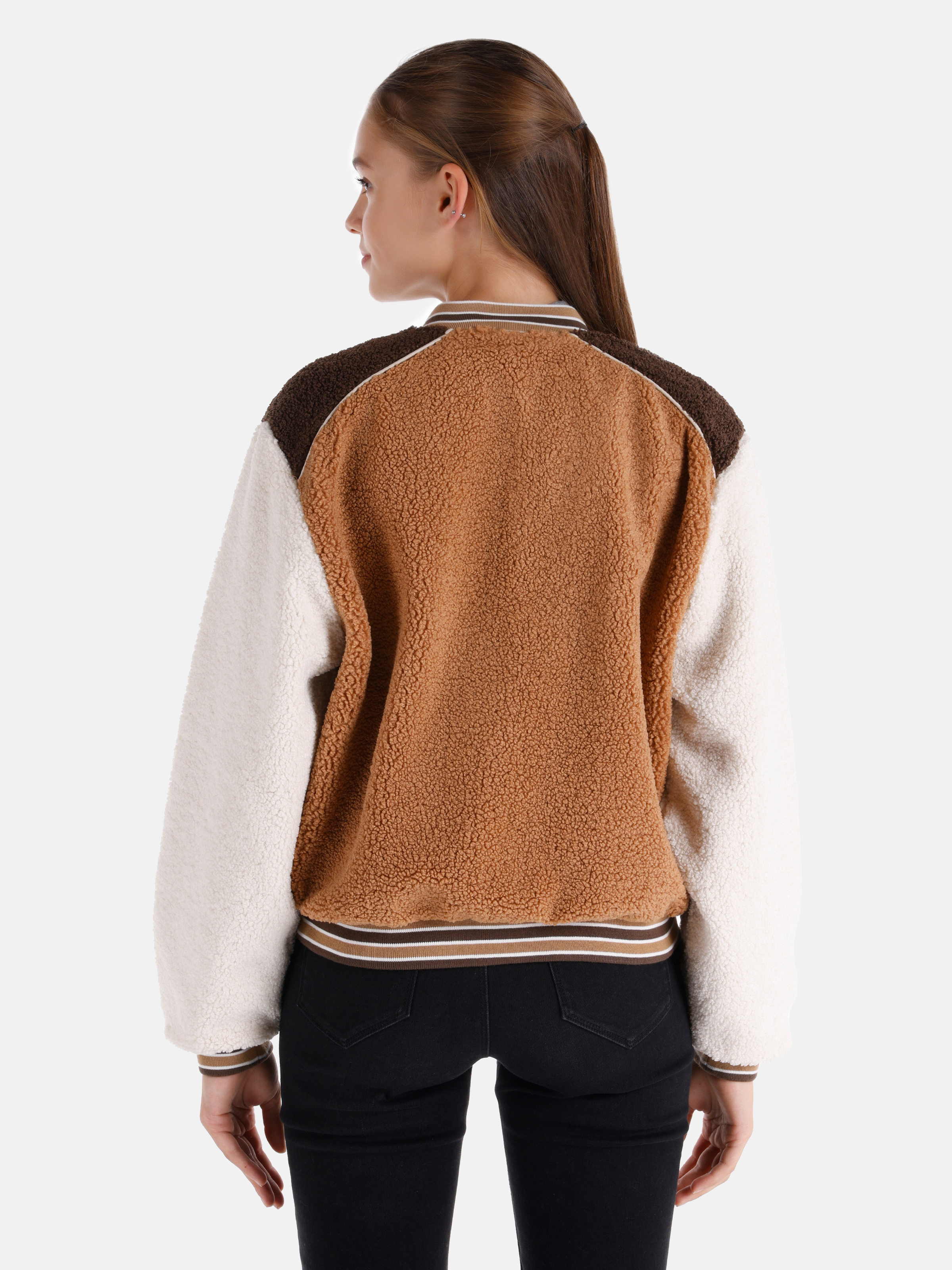 Regular Fit Polo Yaka Çıtçıtlı Astarlı  Kadın Çok Renkli Mont