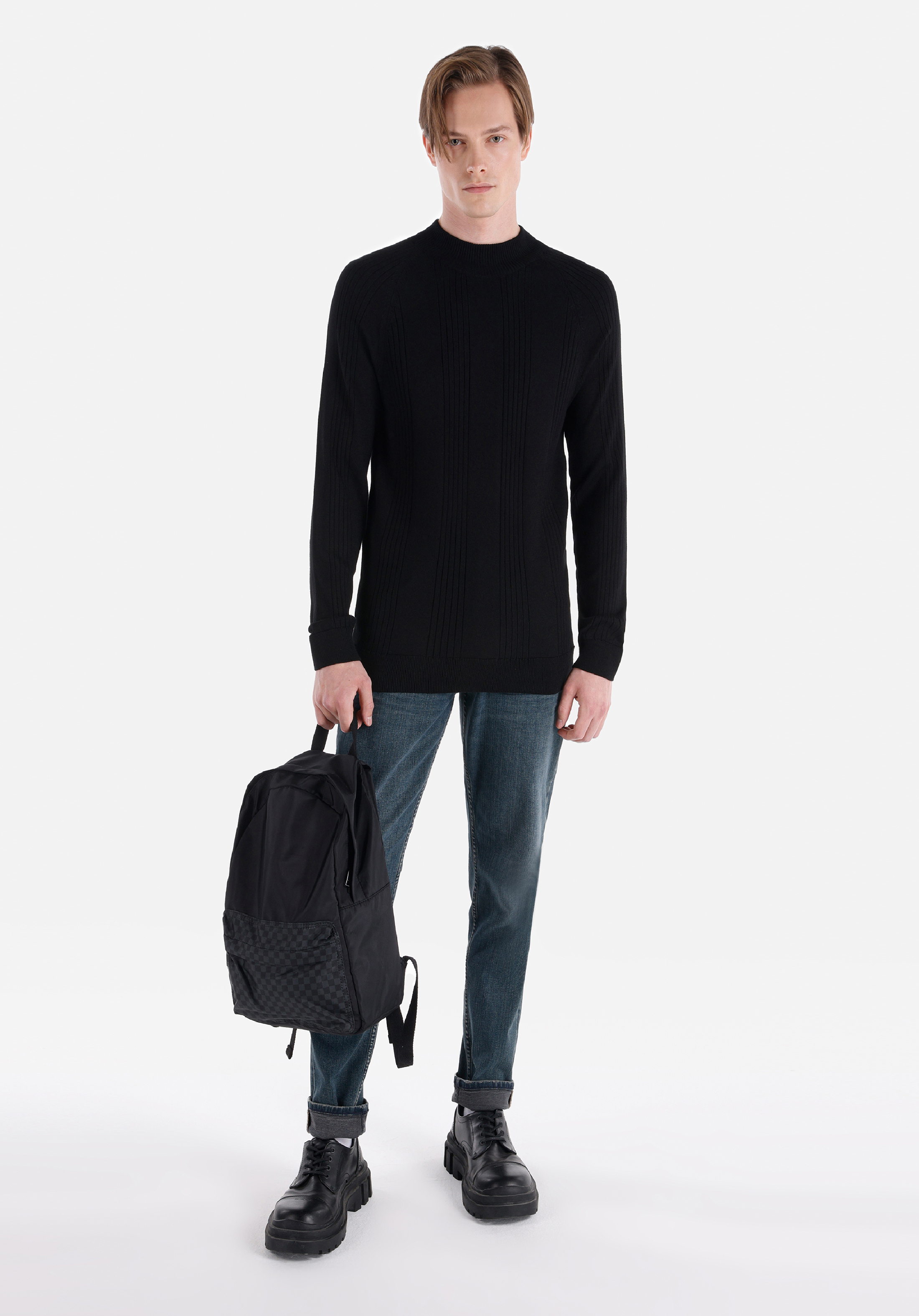 Slim Fit Yarım Balıkçı Yaka Düz Erkek Siyah Kazak