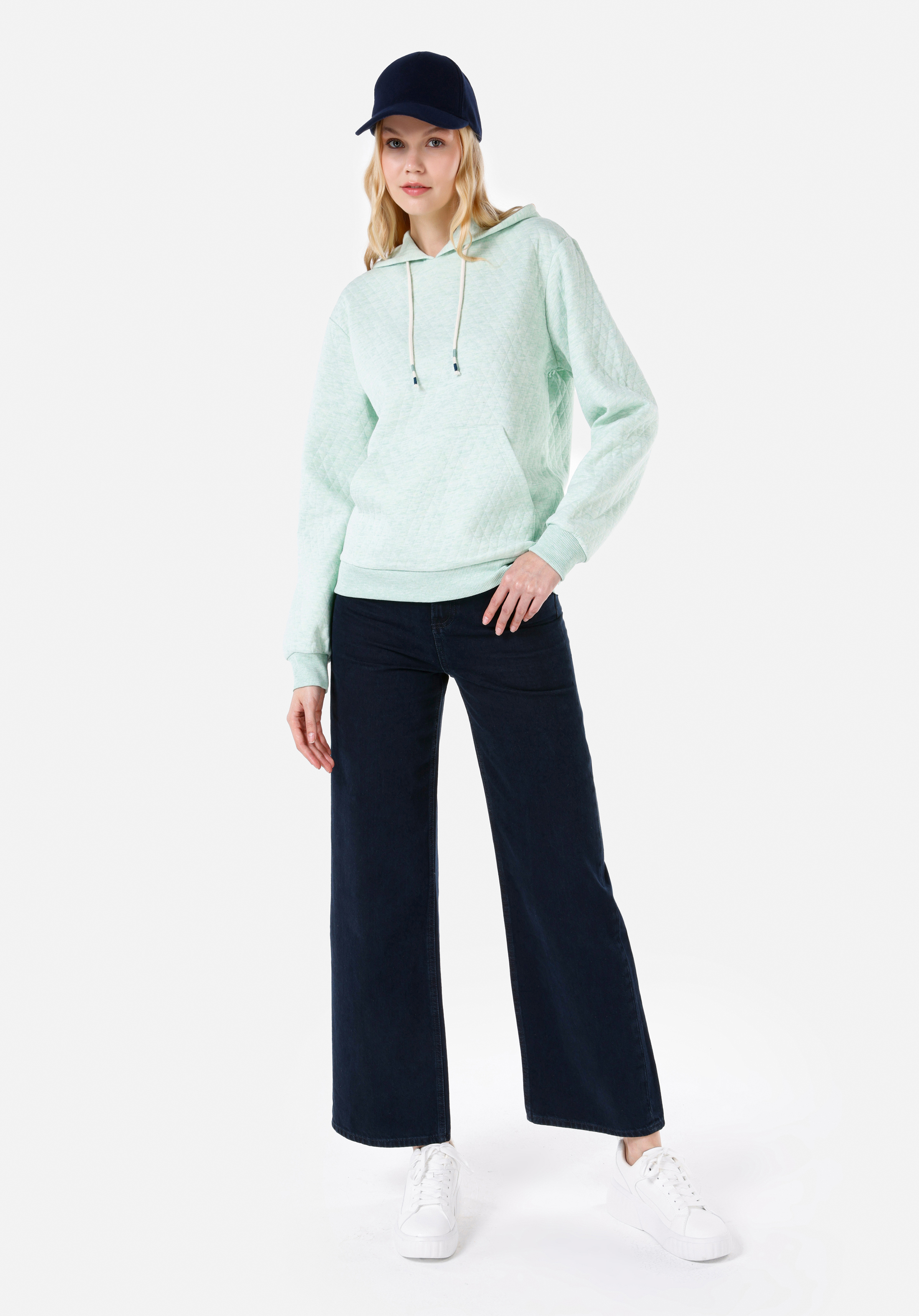 Regular Fit Kapüşonlu Düz Kadın Yeşil Sweatshirt