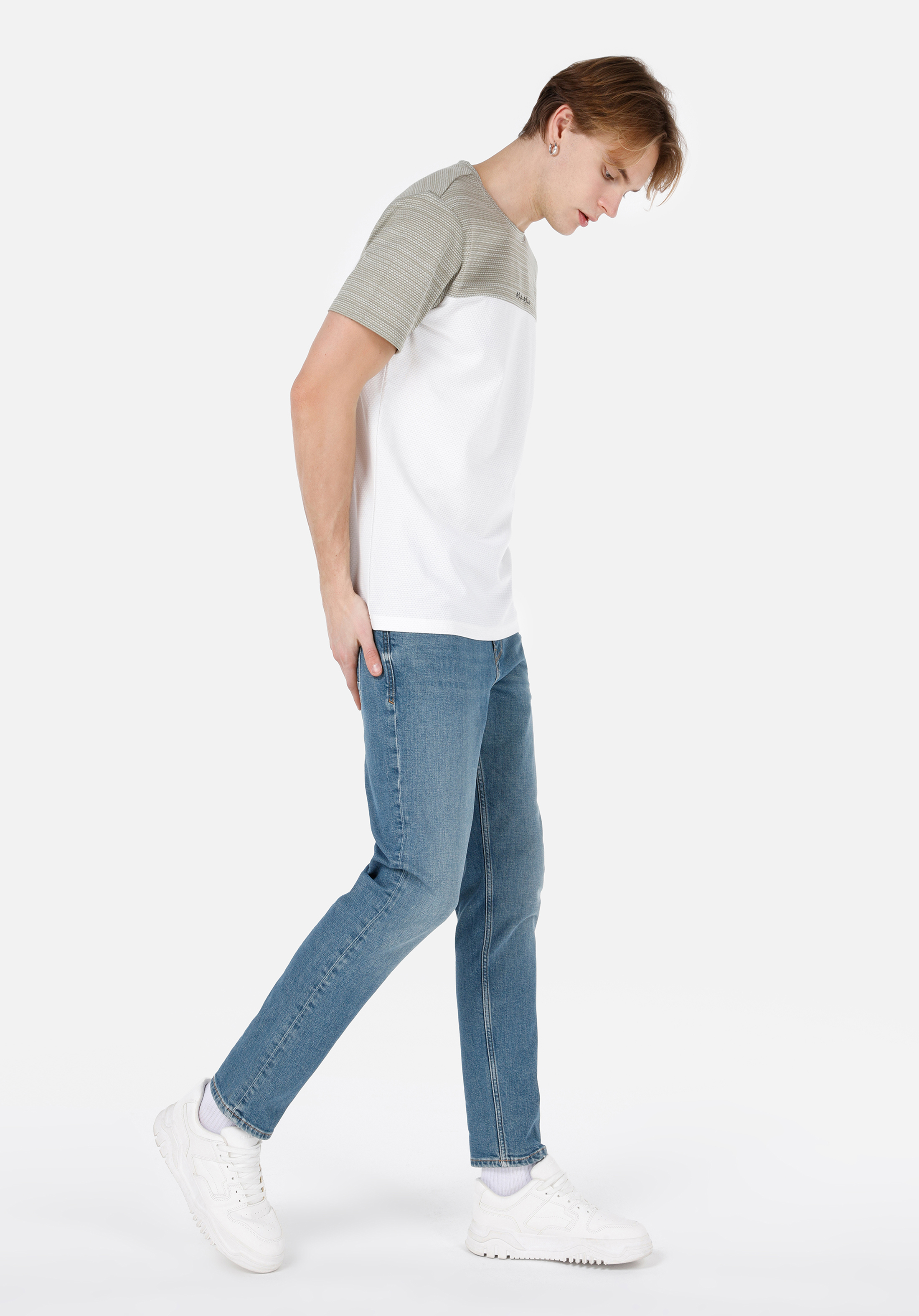Regular Fit Yuvarlak Yaka Jakarlı Erkek Yeşil Kısa Kol Tişört