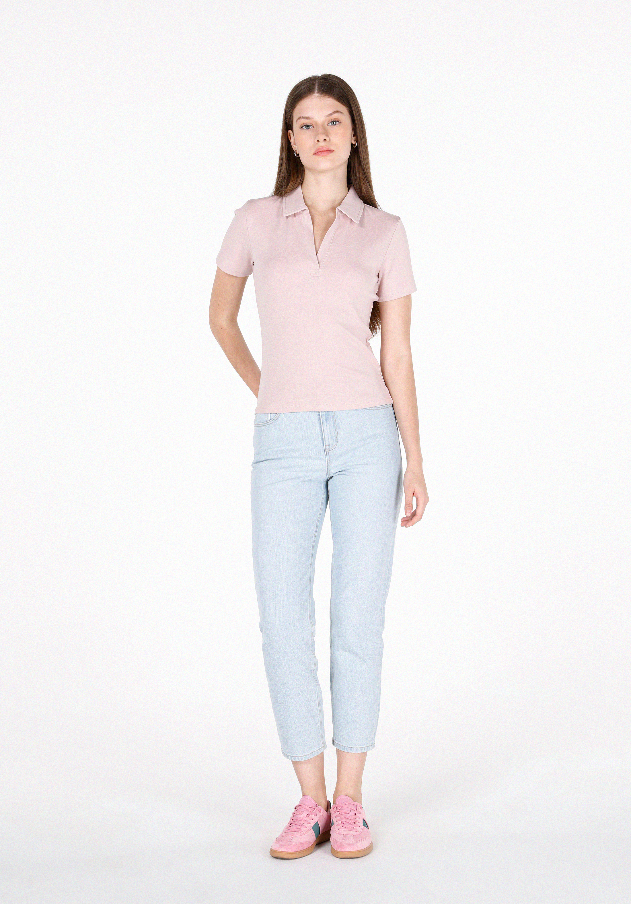 Slim Fit Polo Yaka Düz Kadın Pembe Kısa Kol Tişört Cl1073834