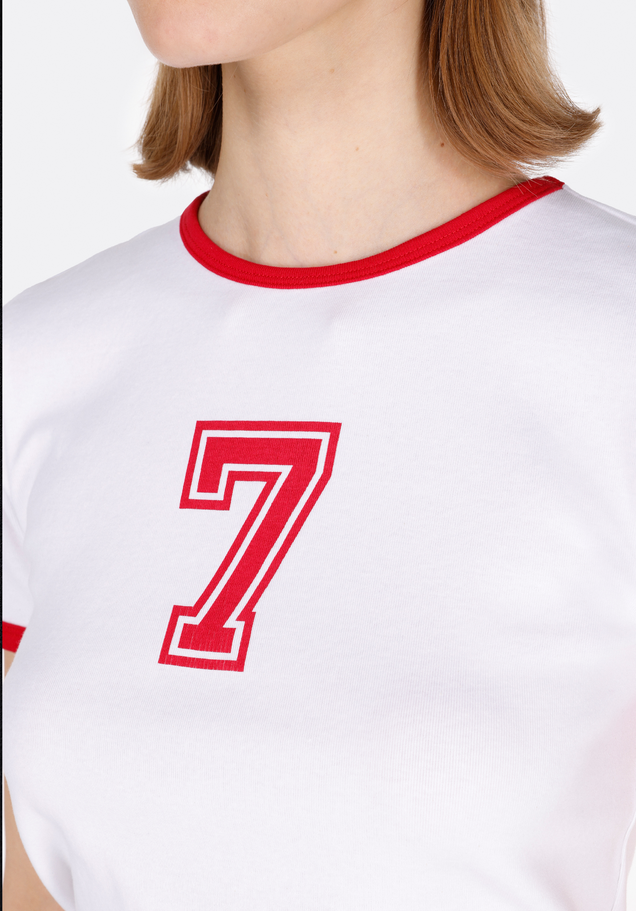 Slim Fit Yuvarlak Yaka Cepsiz Baskılı Kadın Beyaz Kısa Kol Tişört