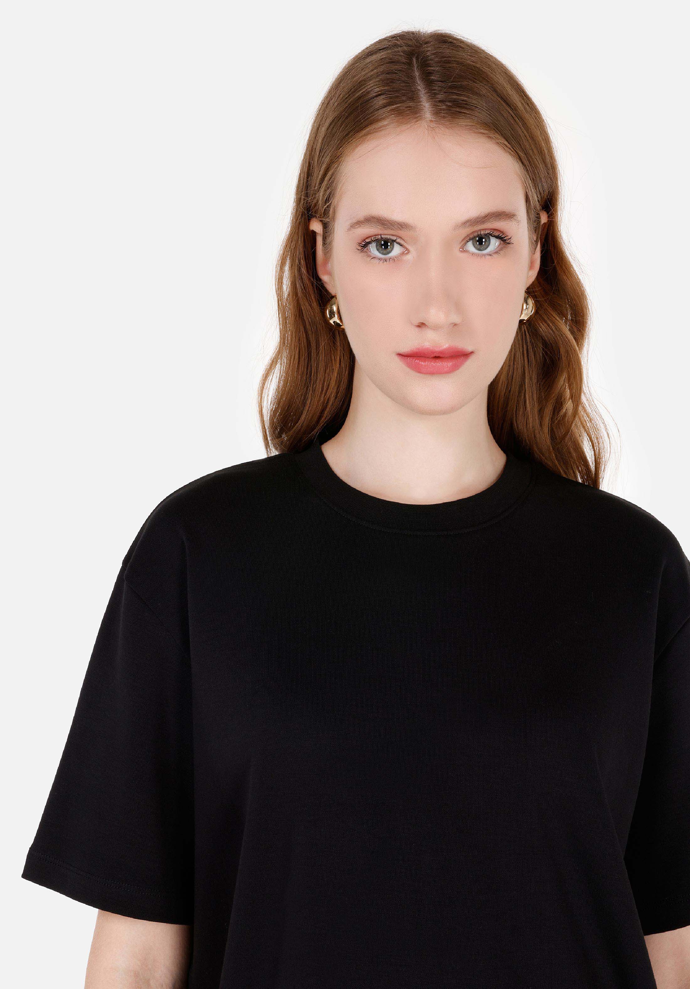 Regular Fit Yuvarlak Yaka Düz Kadın Siyah Kısa Kol Tişört