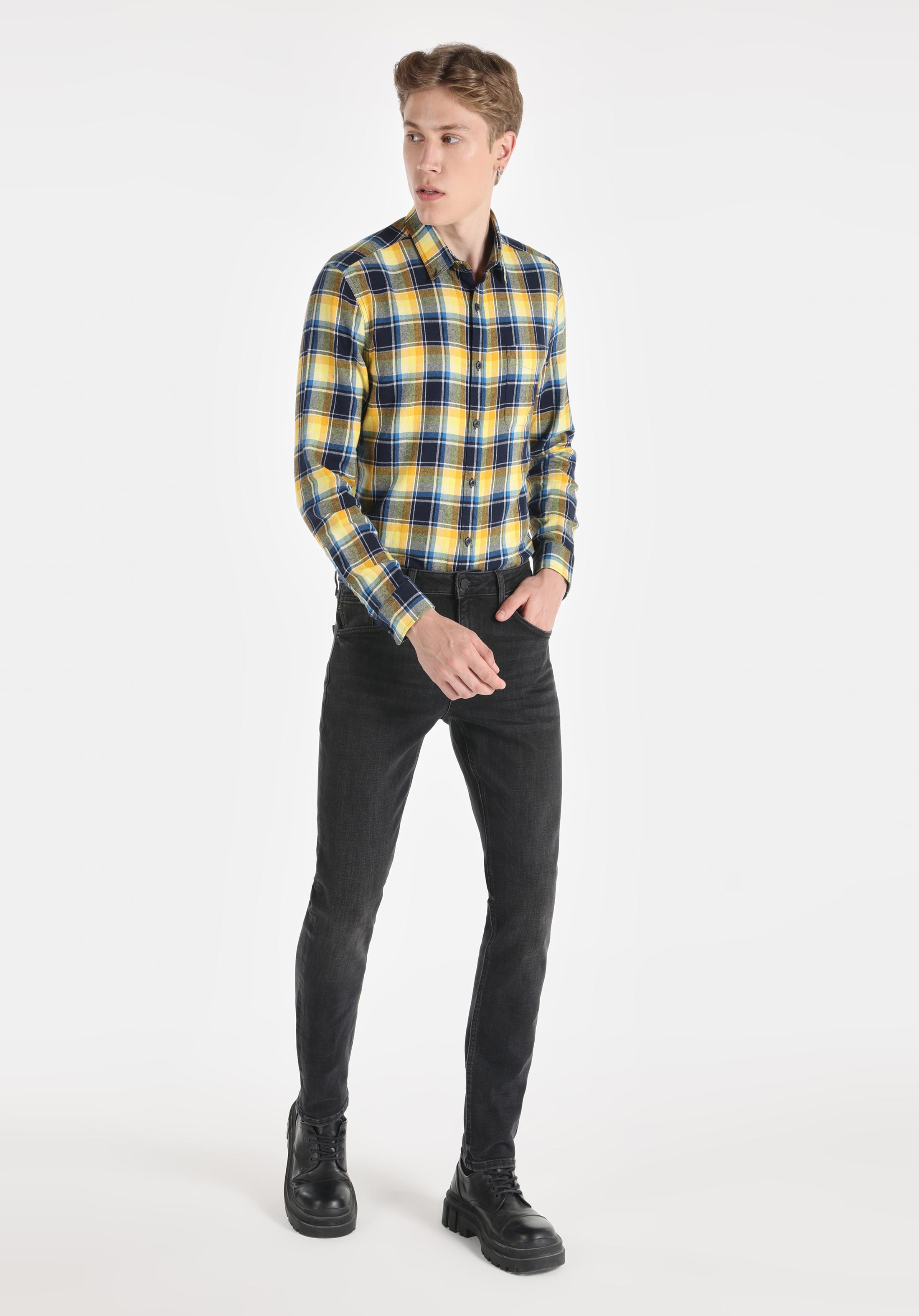 Straight Fit Düşük Bel Düz Paça Erkek Siyah Jean Pantolon