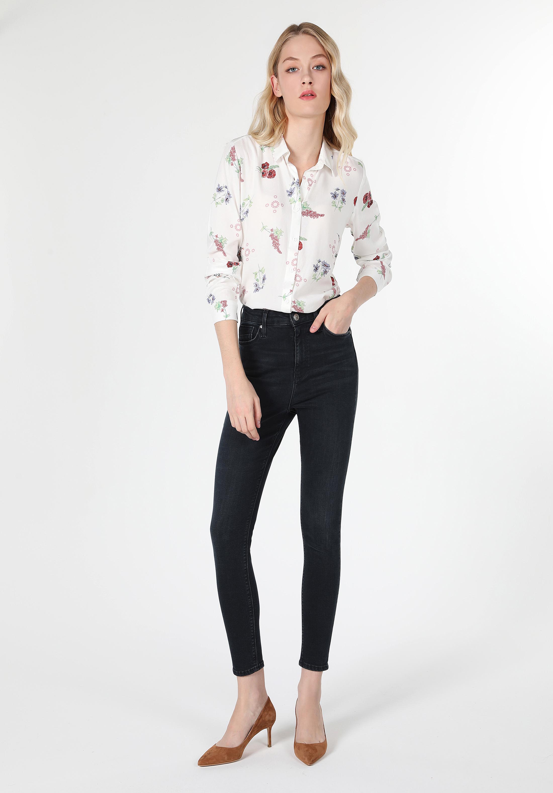 Skinny Fit Yüksel Bel Dar Paça Kadın Koyu İndigo Jean Pantolon