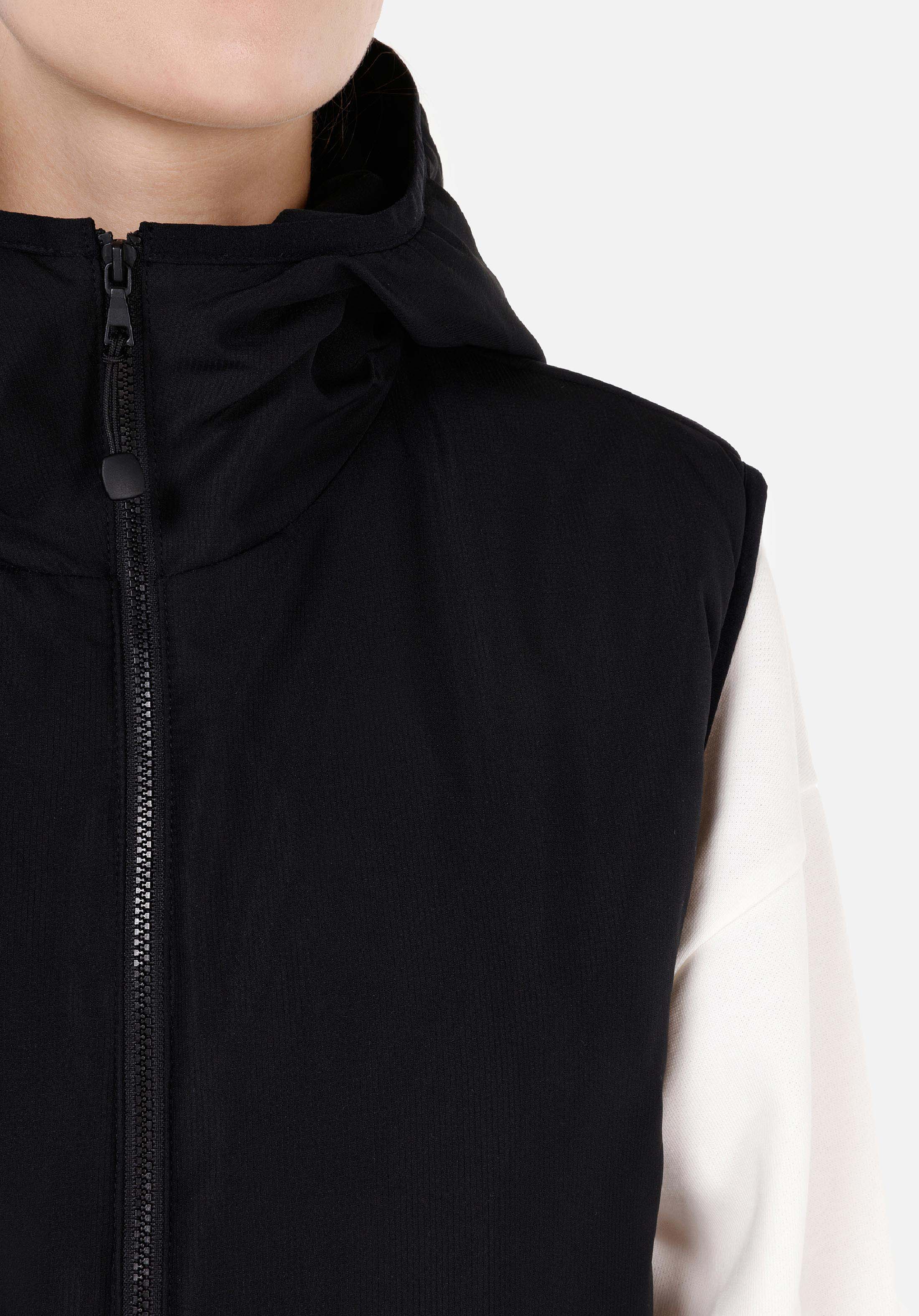 Regular Fit Kapüşonlu    Kadın Siyah Yelek