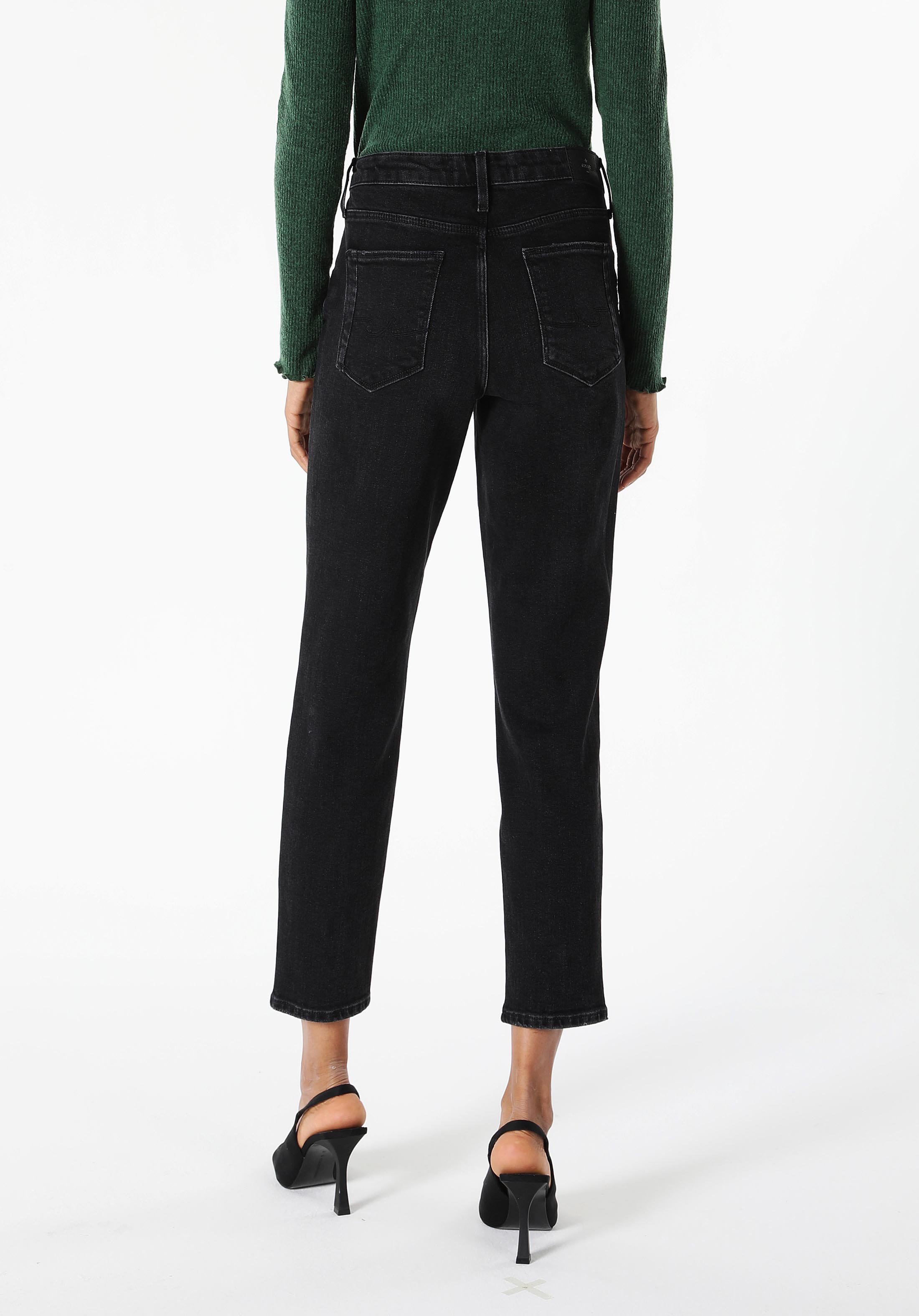 891 Maya Slim Fit Orta Bel Daralan Paça Kadın Siyah Jean Pantolon Cl1061423
