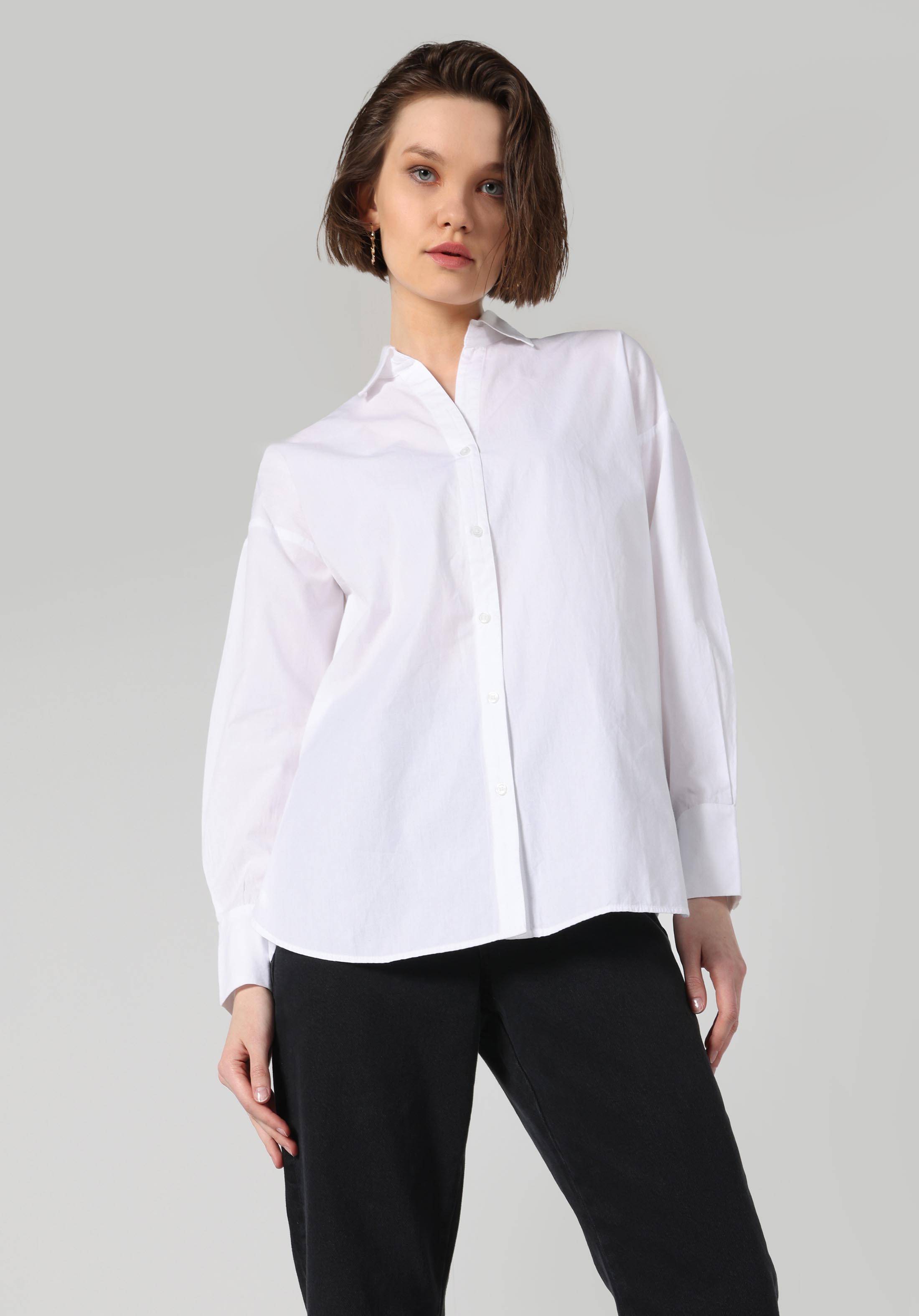 Regular Fit Shirt Neck Düz Kadın Beyaz Uzun Kol Gömlek