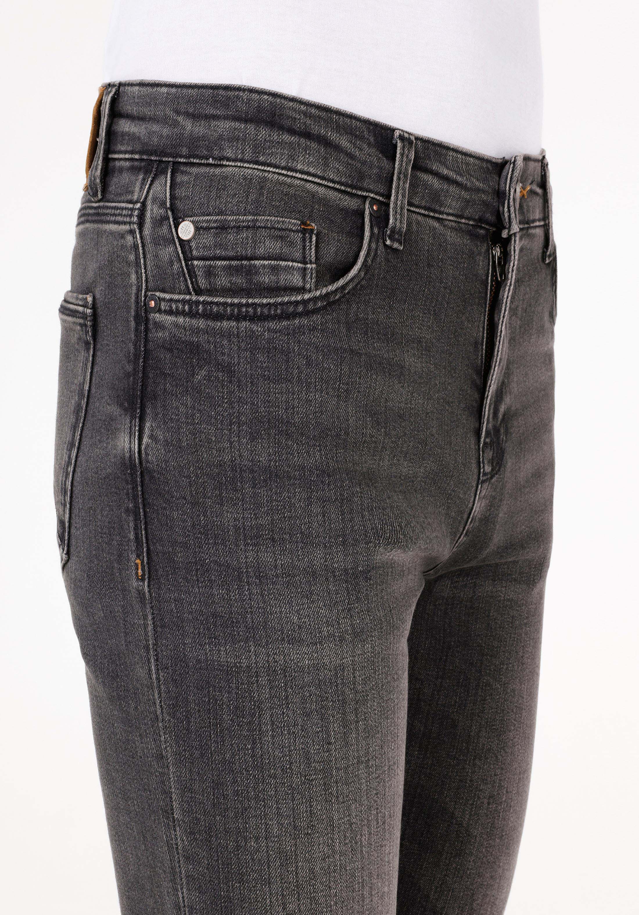 Slim Fit Düşük Bel Dar Paça Erkek Siyah Jean Pantolon