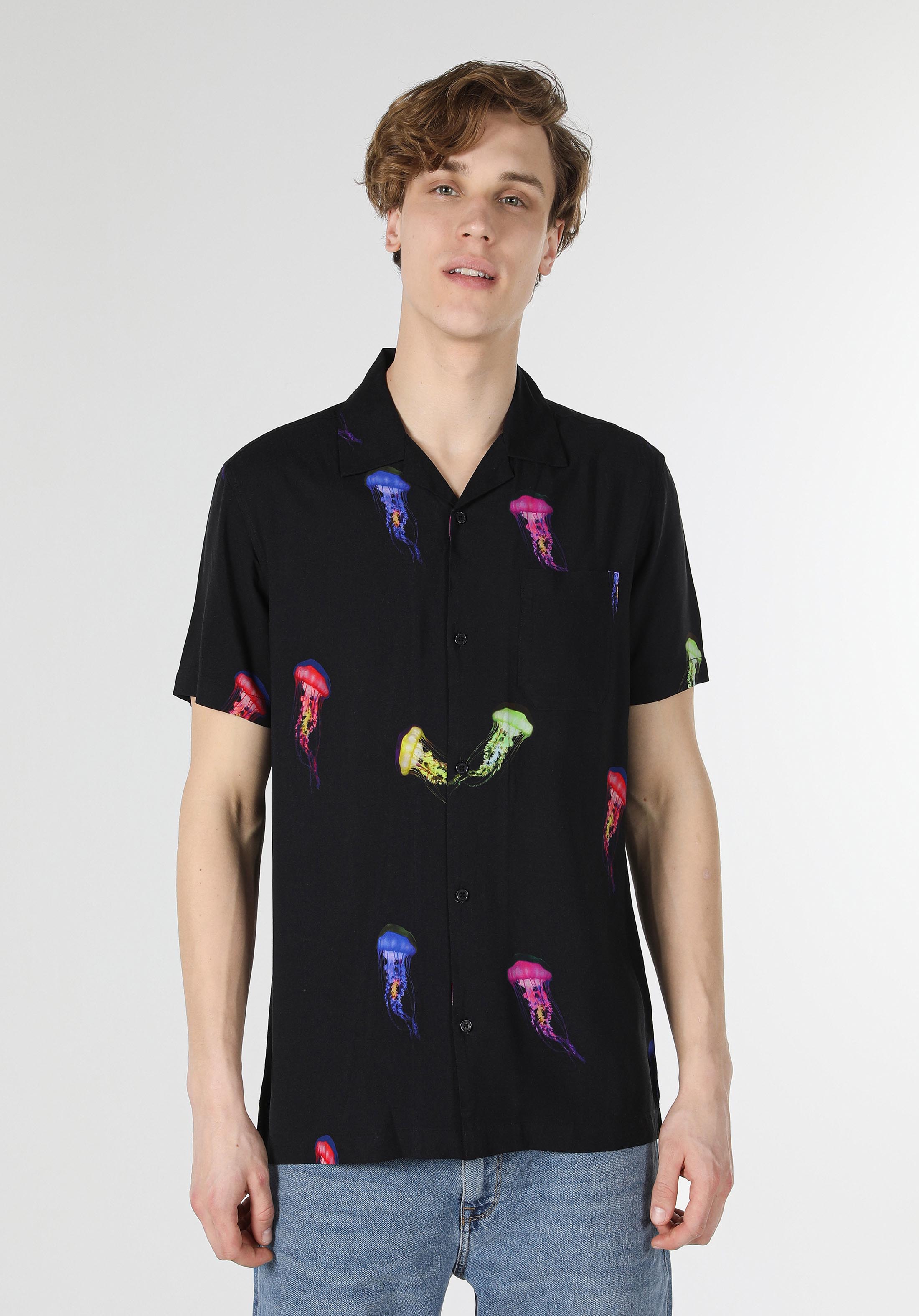 Regular Fit Shirt Neck Baskılı Erkek Siyah Kısa Kol Gömlek