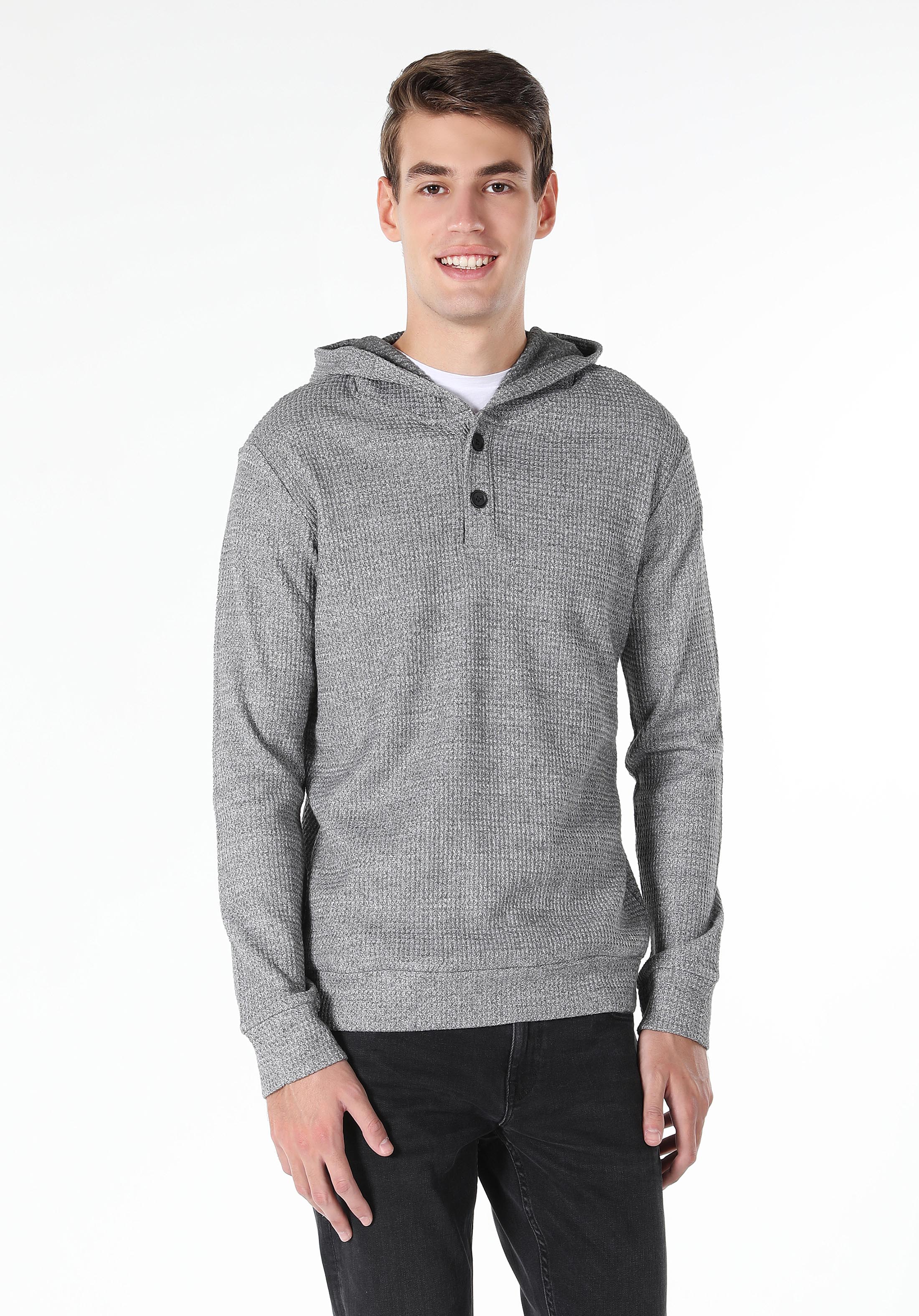 Regular Fit Kapüşonlu Jakarlı Erkek Gri Uzun Kol Tişört