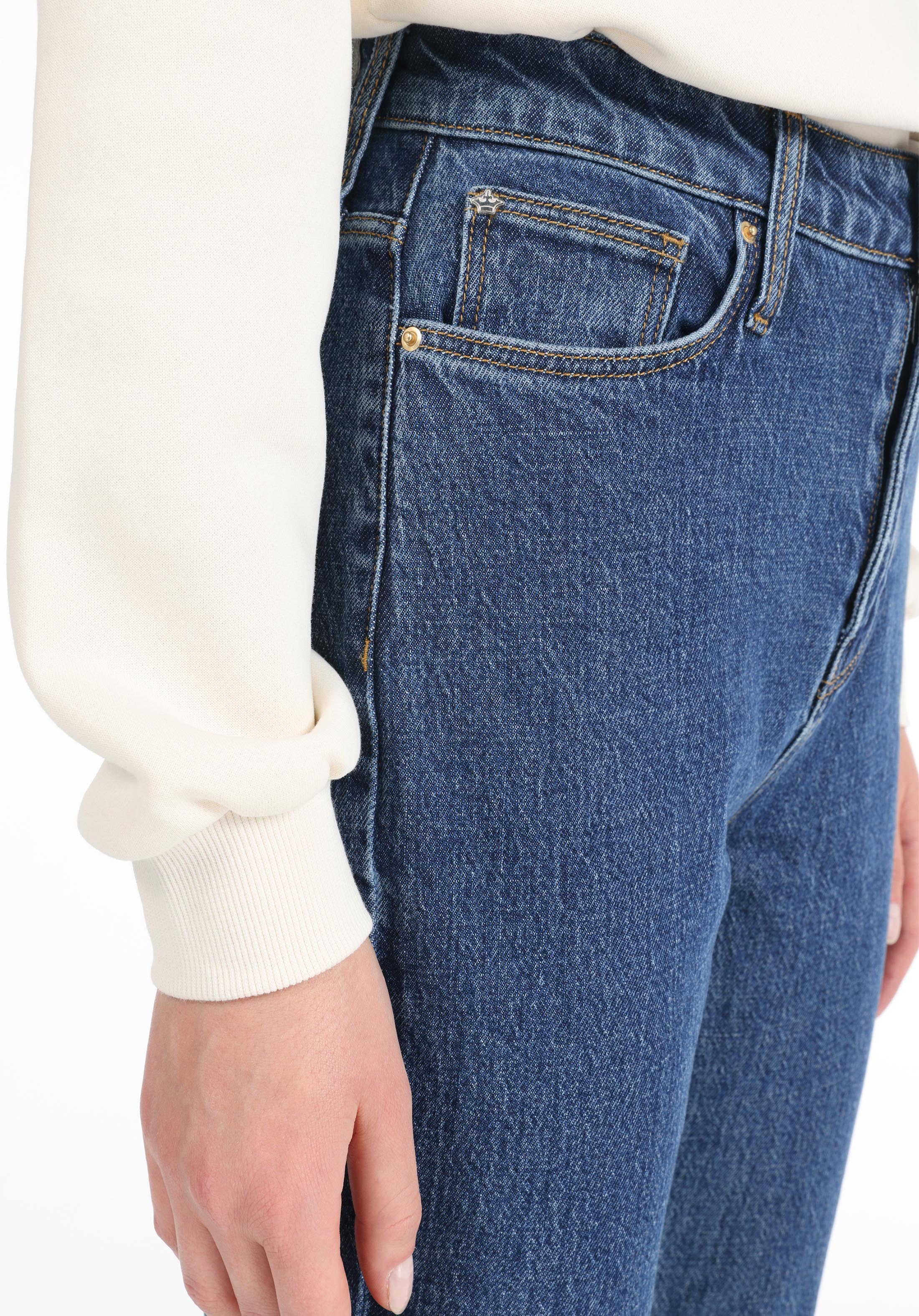 896  Marıa Mom Fit Yüksel Bel Daralan Paça Kadın Mavi Jean Pantolon Cl1060570