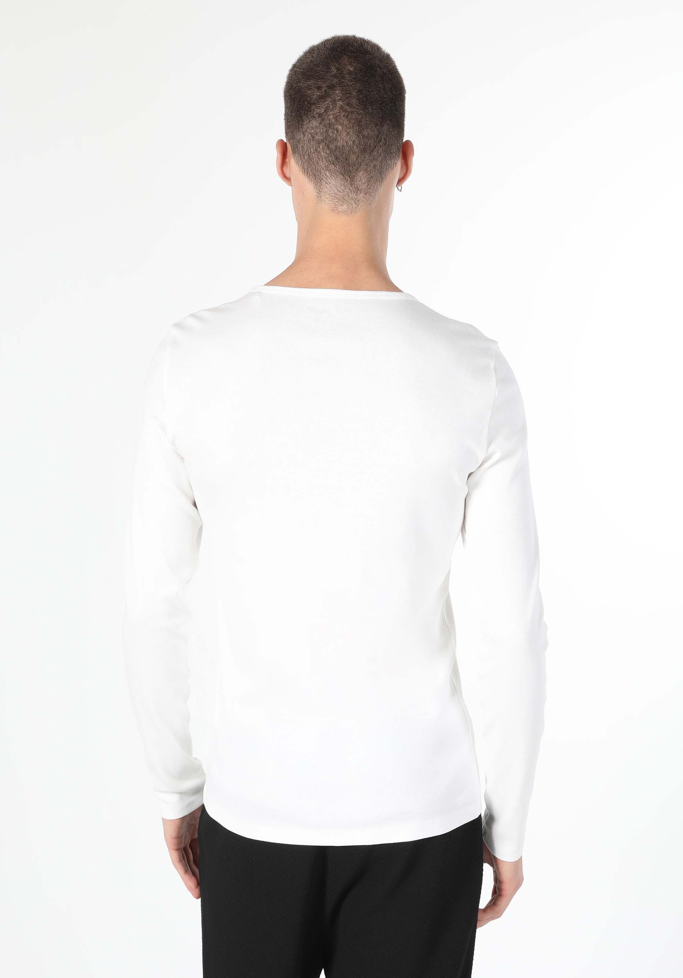 Slim Fit Yuvarlak Yaka Düz Erkek Beyaz Uzun Kol Tişört