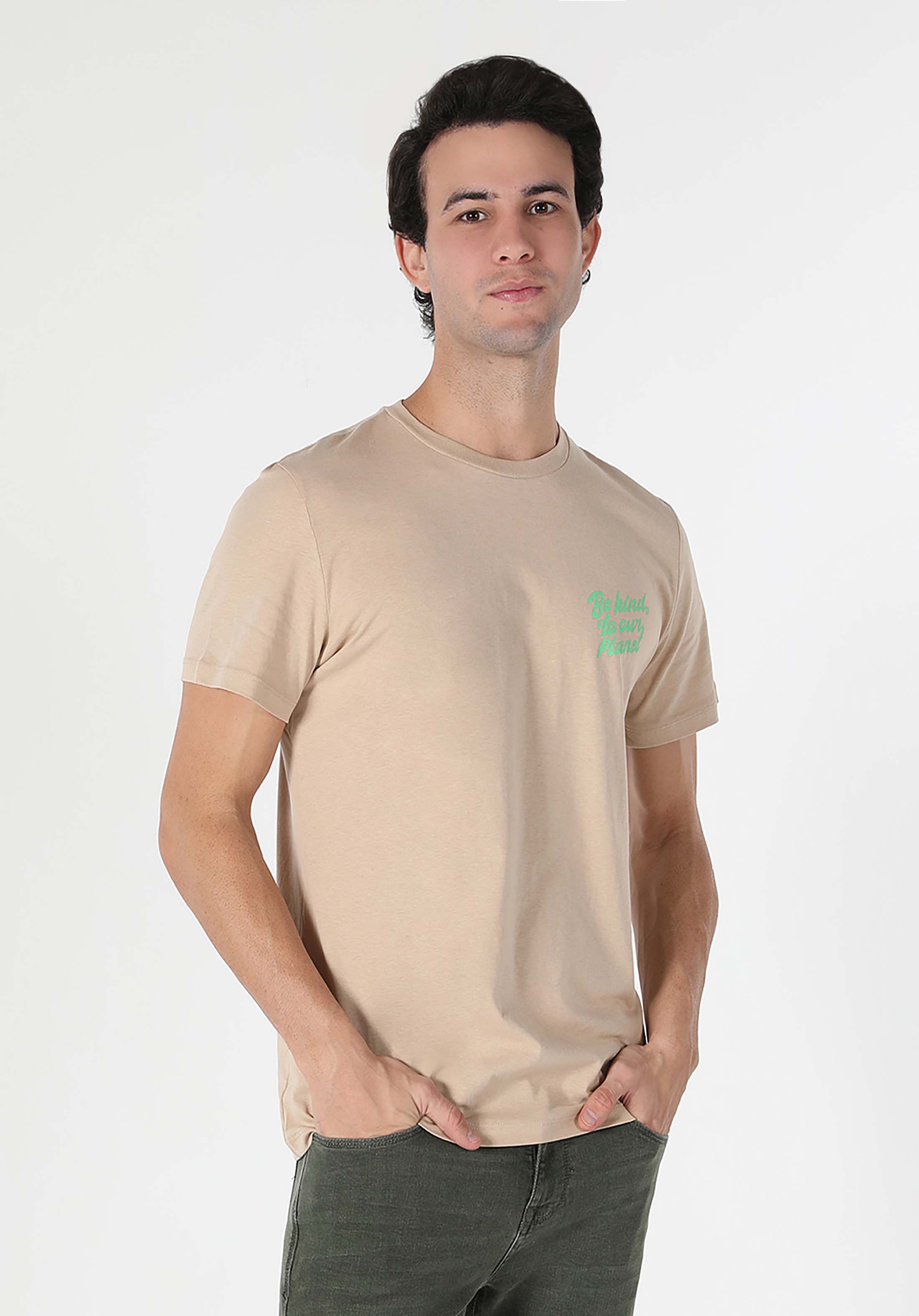 Regular Fit Yuvarlak Yaka Baskılı Erkek Bej Kısa Kol Tişört