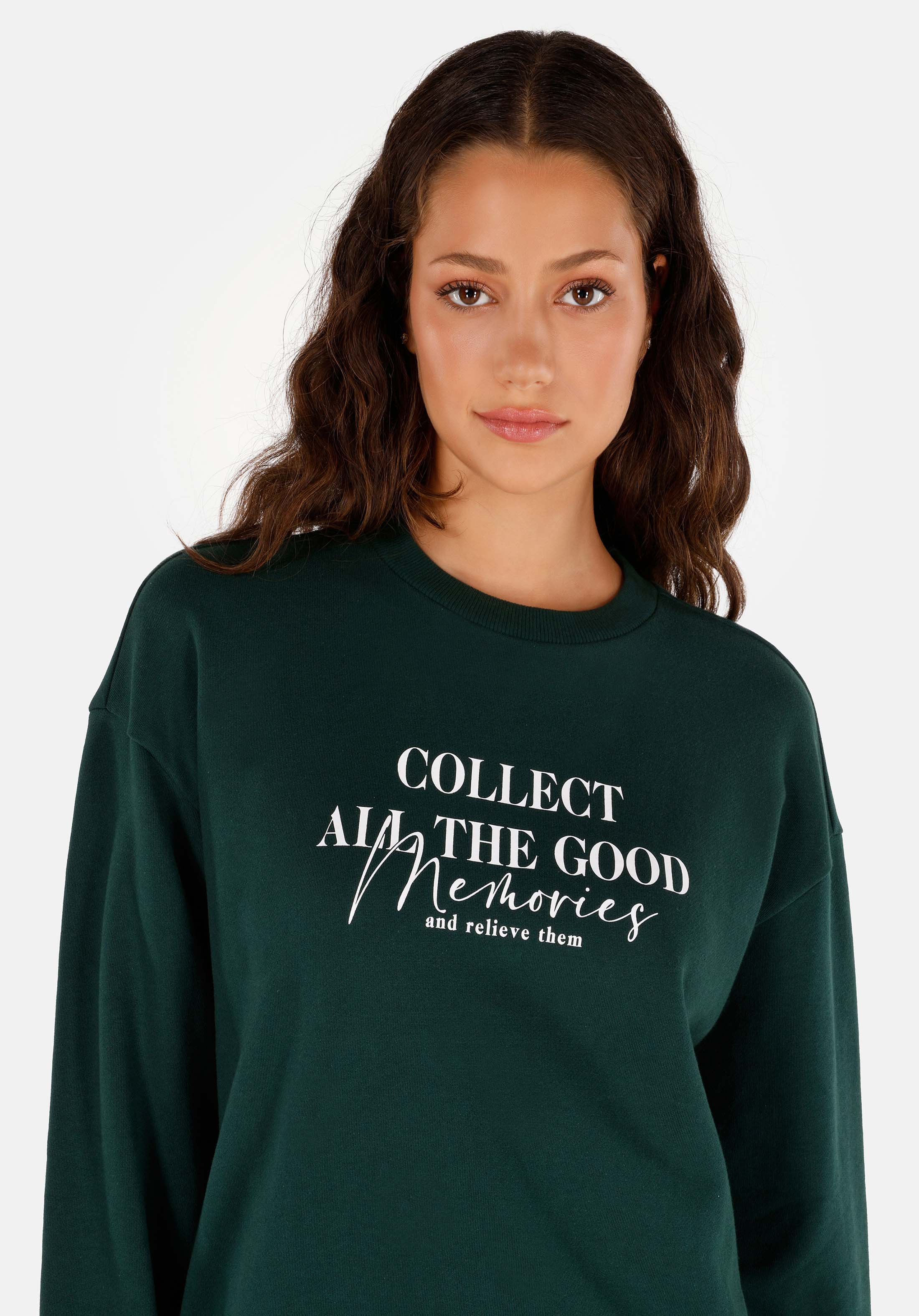 Regular Fit Yuvarlak Yaka Baskılı Kadın Yeşil Sweatshirt