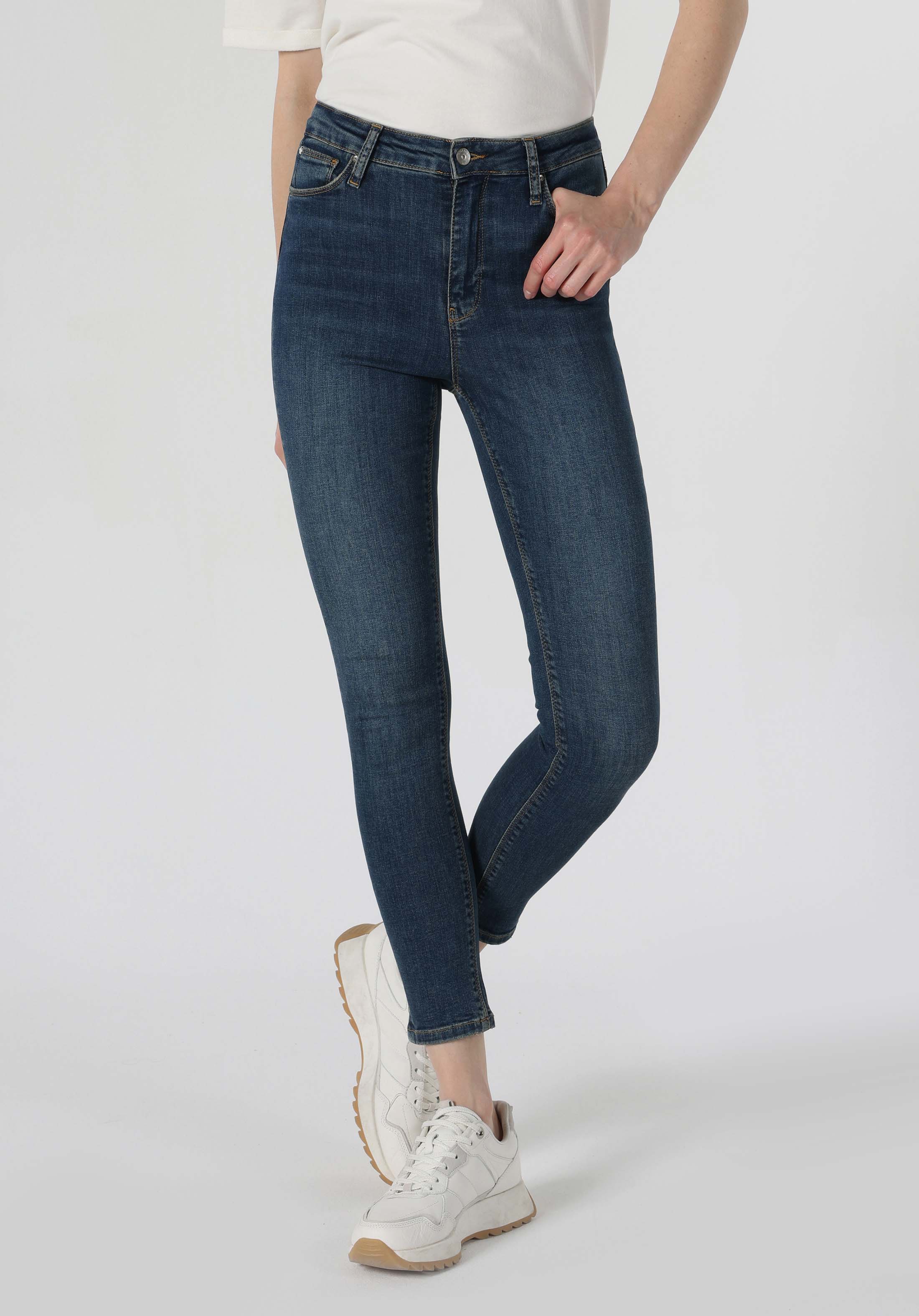Skinny Fit   Kadın İndigo Jean Pantolon