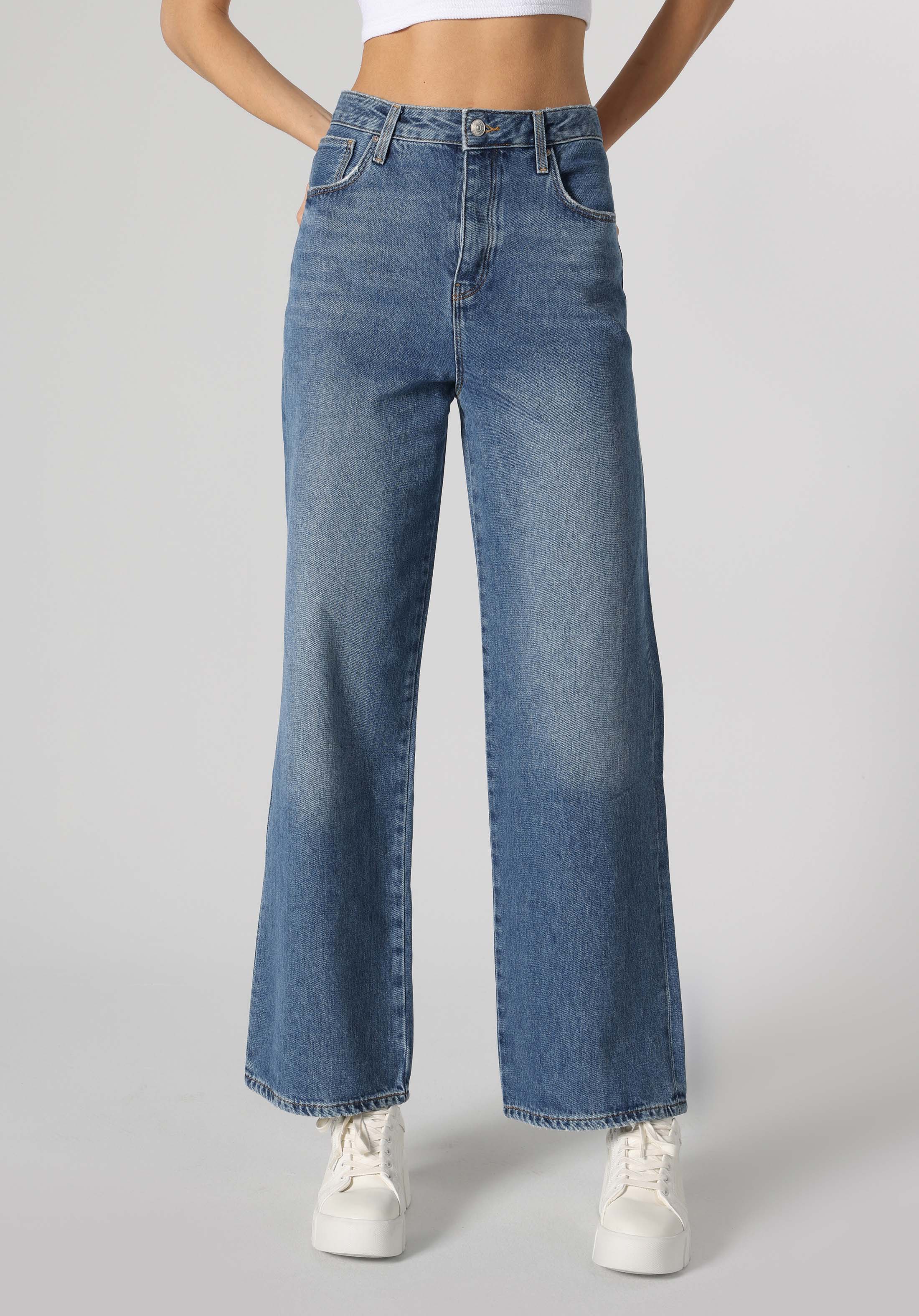 Regular Fit   Kadın Gri Jean Pantolon