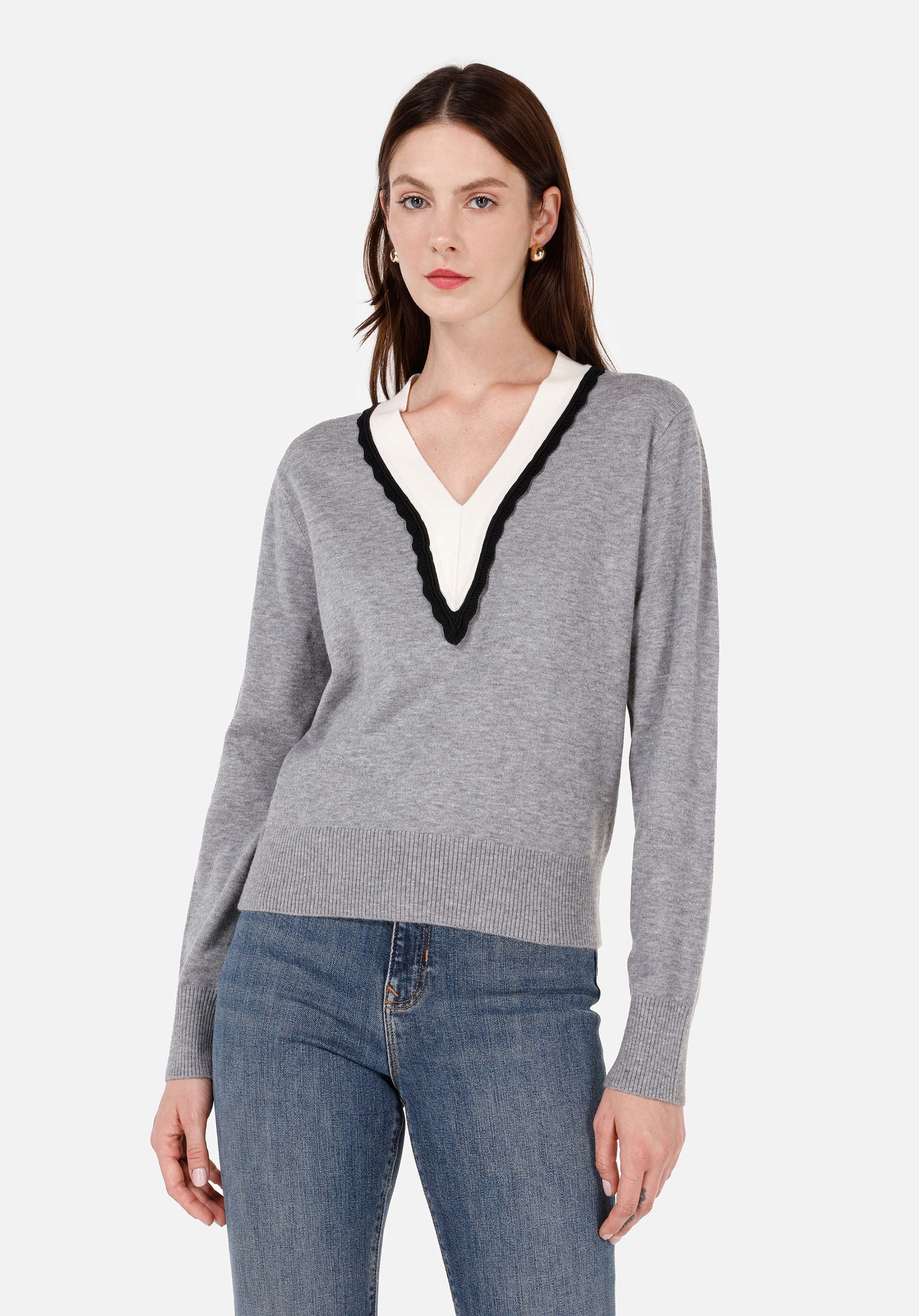 Regular Fit V Yaka  Kadın Gri Kazak