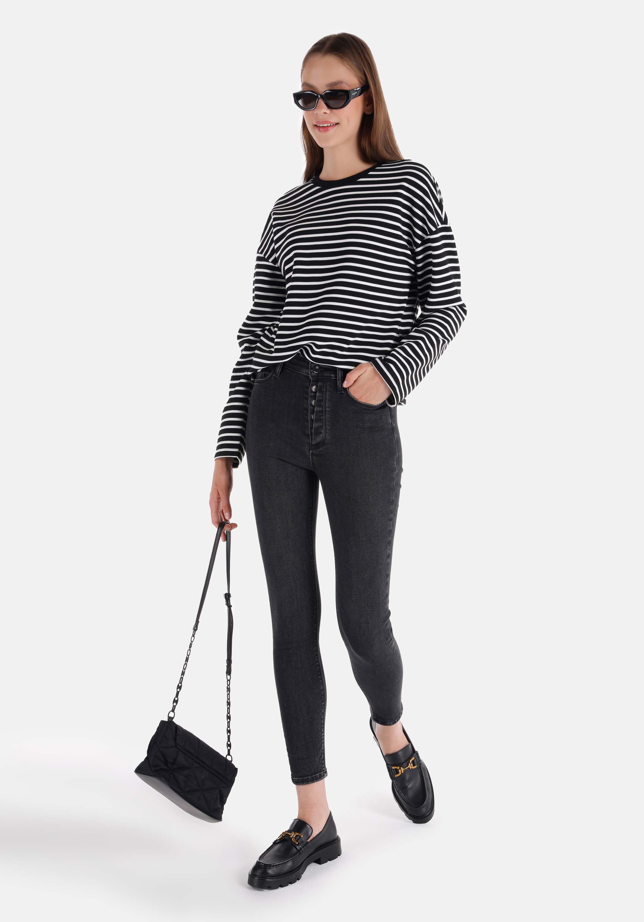 Skinny Fit Orta Bel Dar Paça Kadın Denim Jean Pantolon