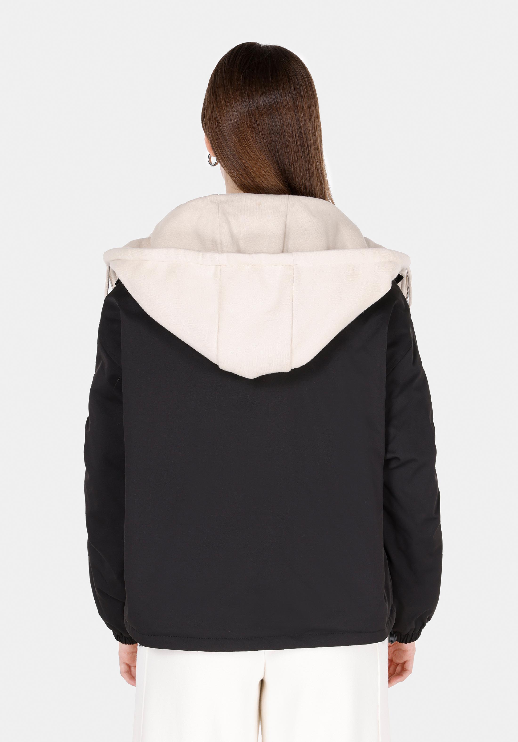 Regular Fit Kapüşonlu Fermuarlı Astarlı Suya Dayanıklı Kadın Siyah Mont