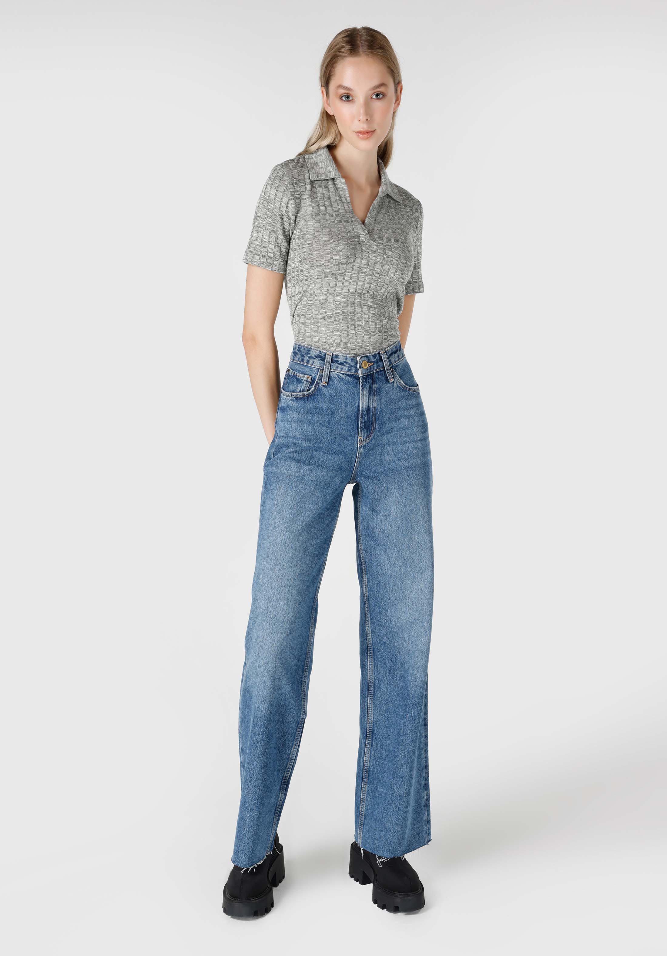 Regular Fit Yüksel Bel Geniş Paça Kadın İndigo Jean Pantolon