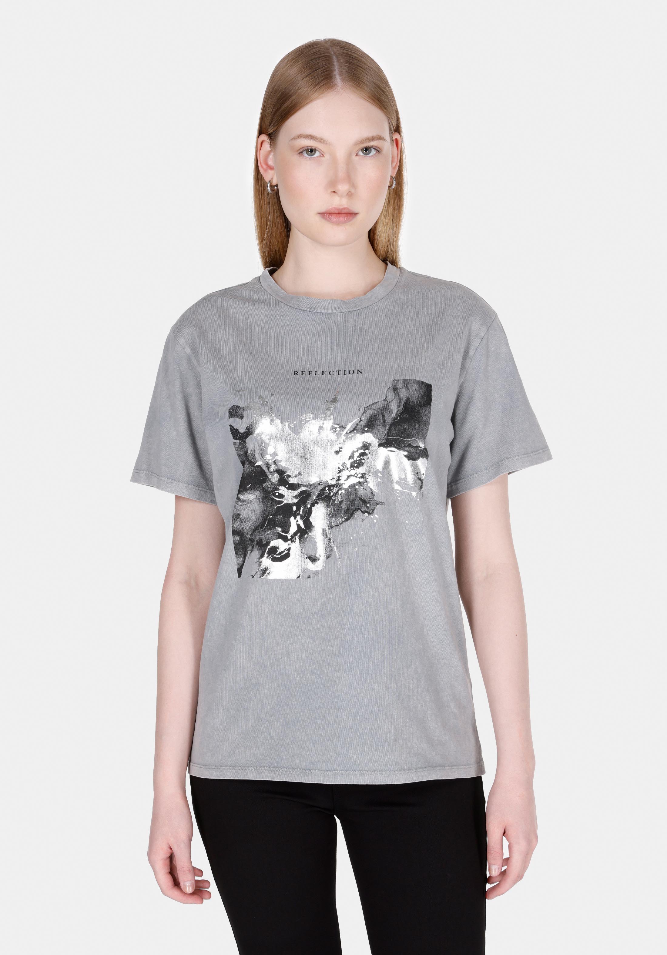 Regular Fit Yuvarlak Yaka Baskılı Kadın Gri Kısa Kol Tişört