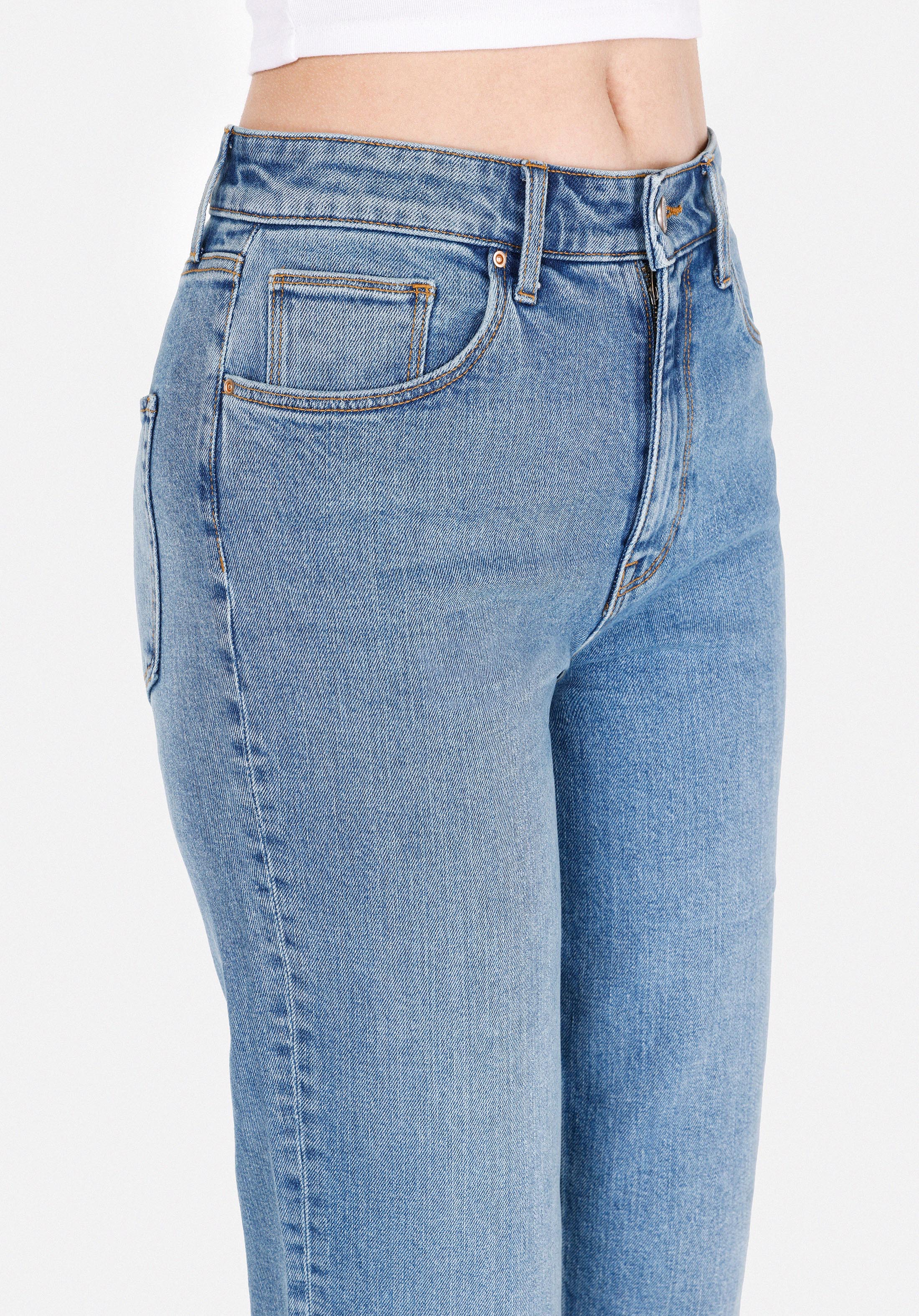 Straight Fit   Kadın İndigo Jean Pantolon