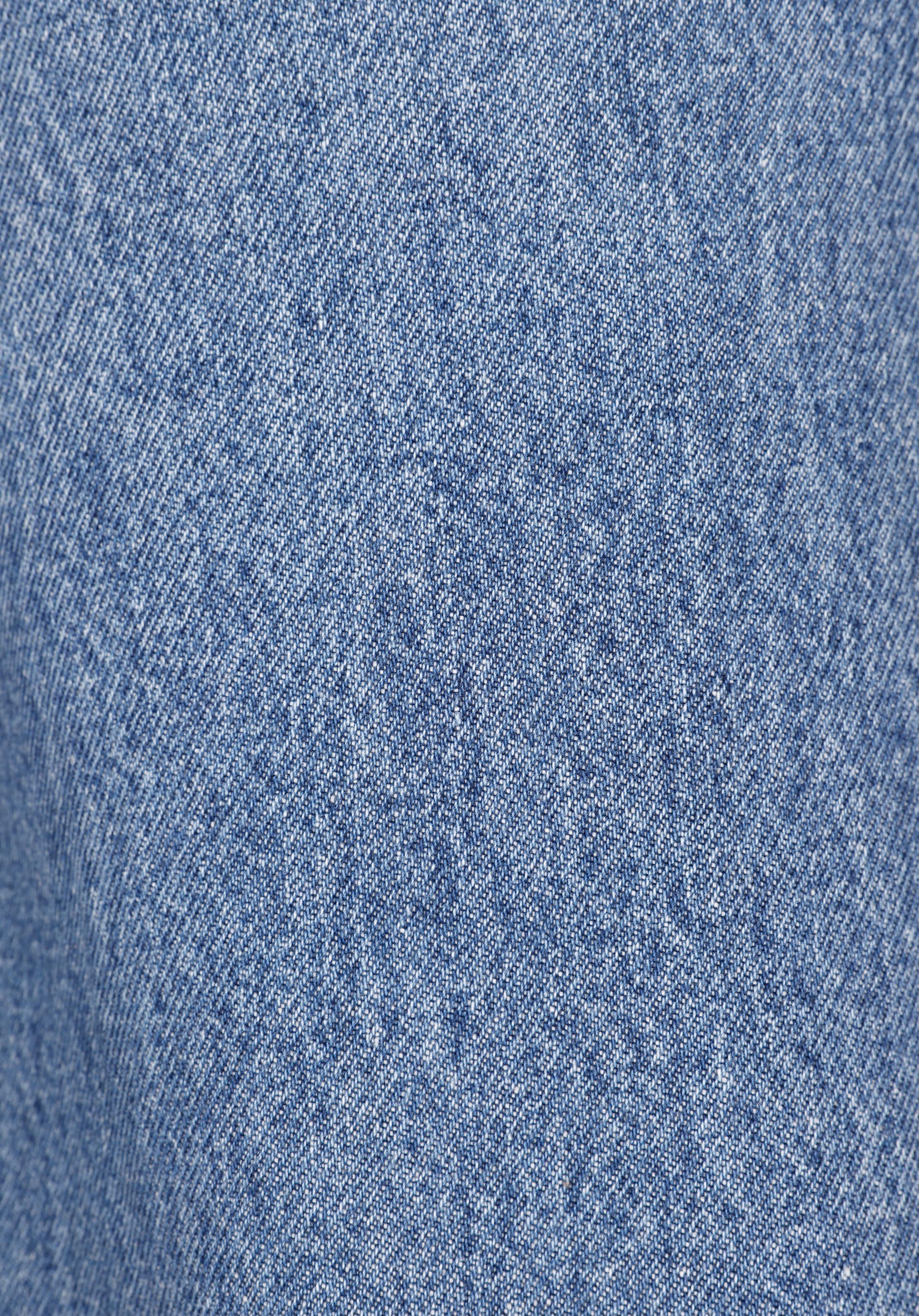 Straight Fit   Kadın İndigo Jean Pantolon