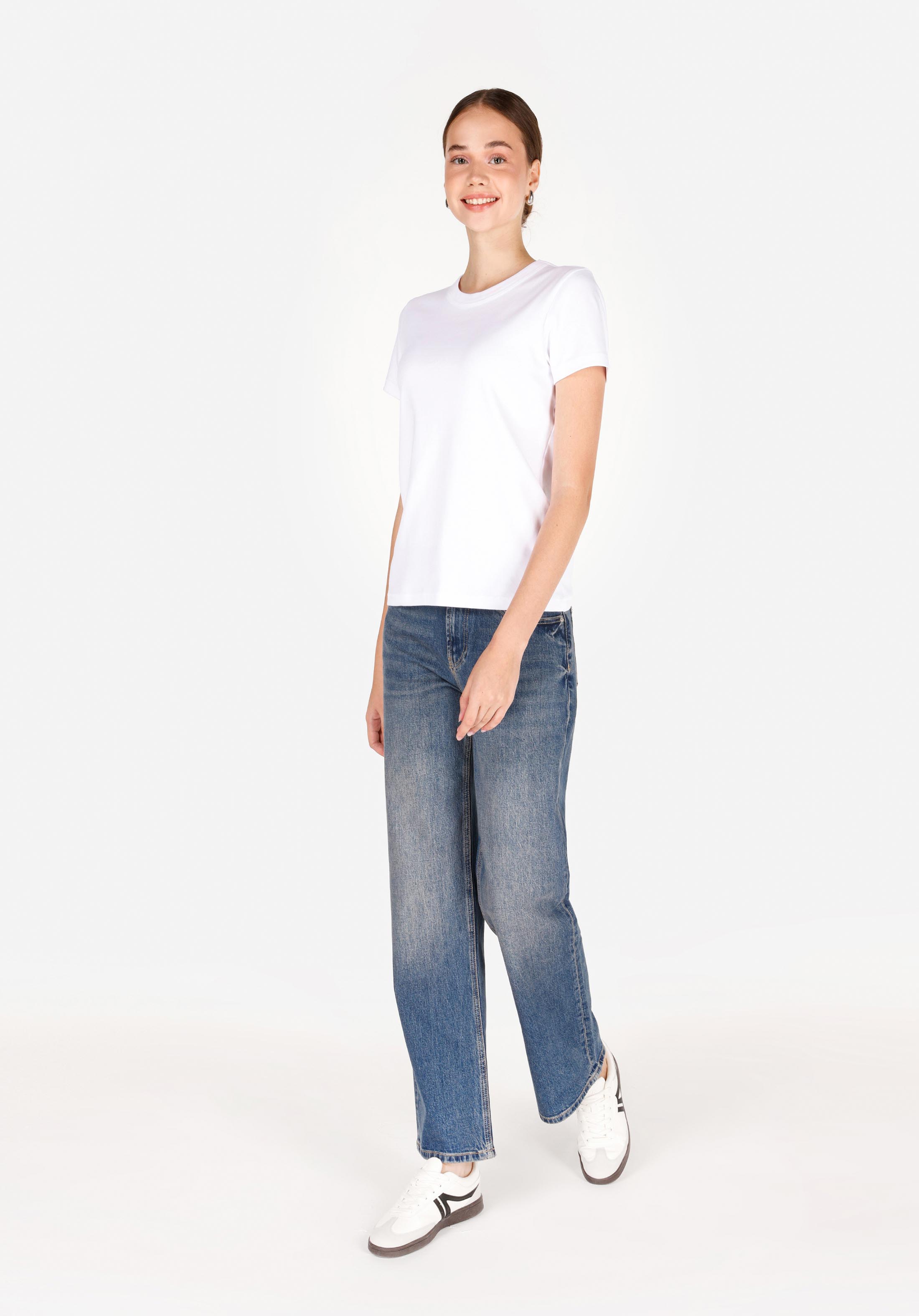 Straight Fit Orta Bel Düz Paça Kadın İndigo Jean Pantolon